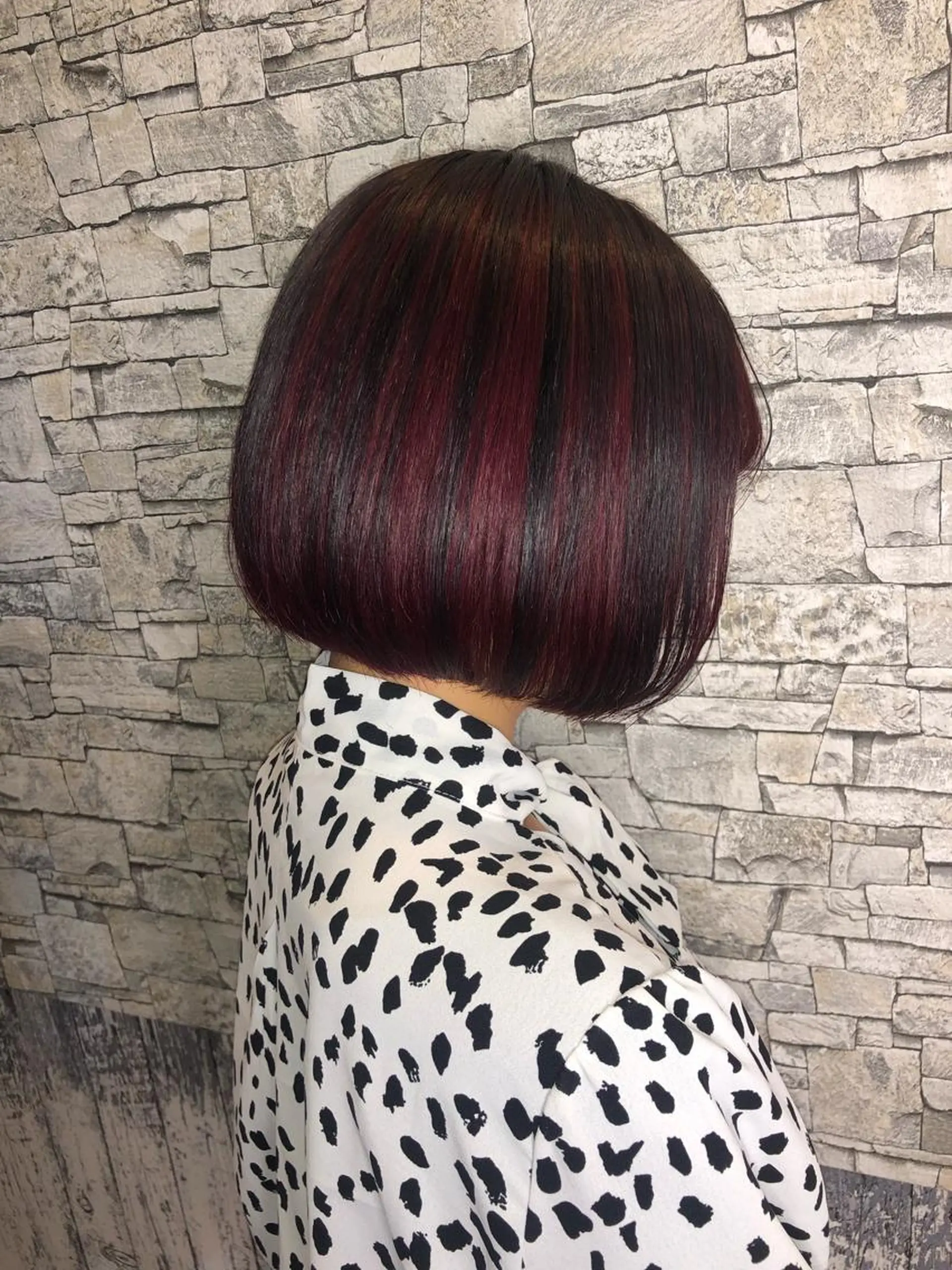 ショート 🪄🫧ハイトーン/ 乙津茜🐰L'wisのヘアスタイル