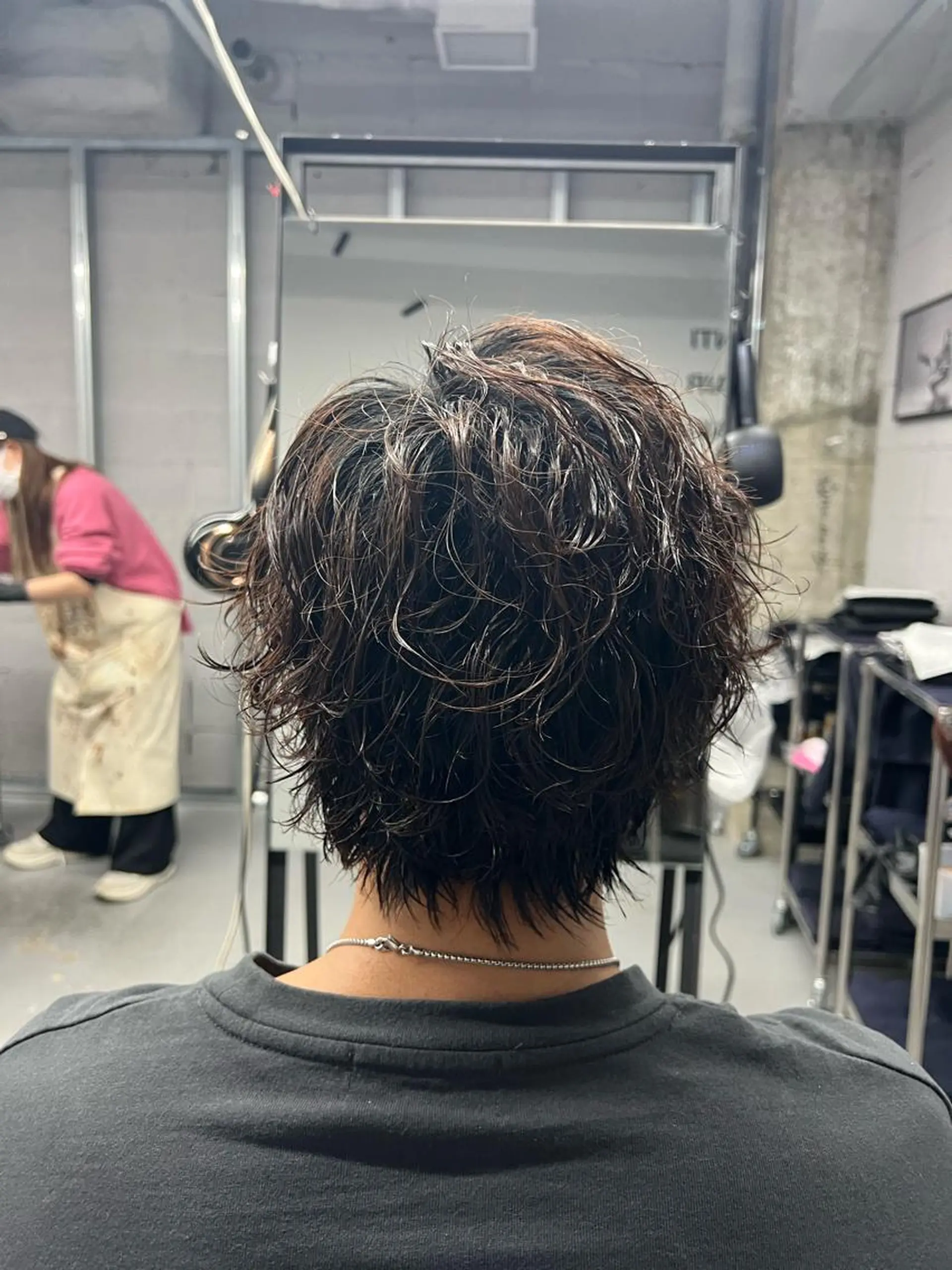 ショート パーマ カット パーマ ハッシュ・ウルフ🐺 小顔レイヤー松山直史のヘアスタイル