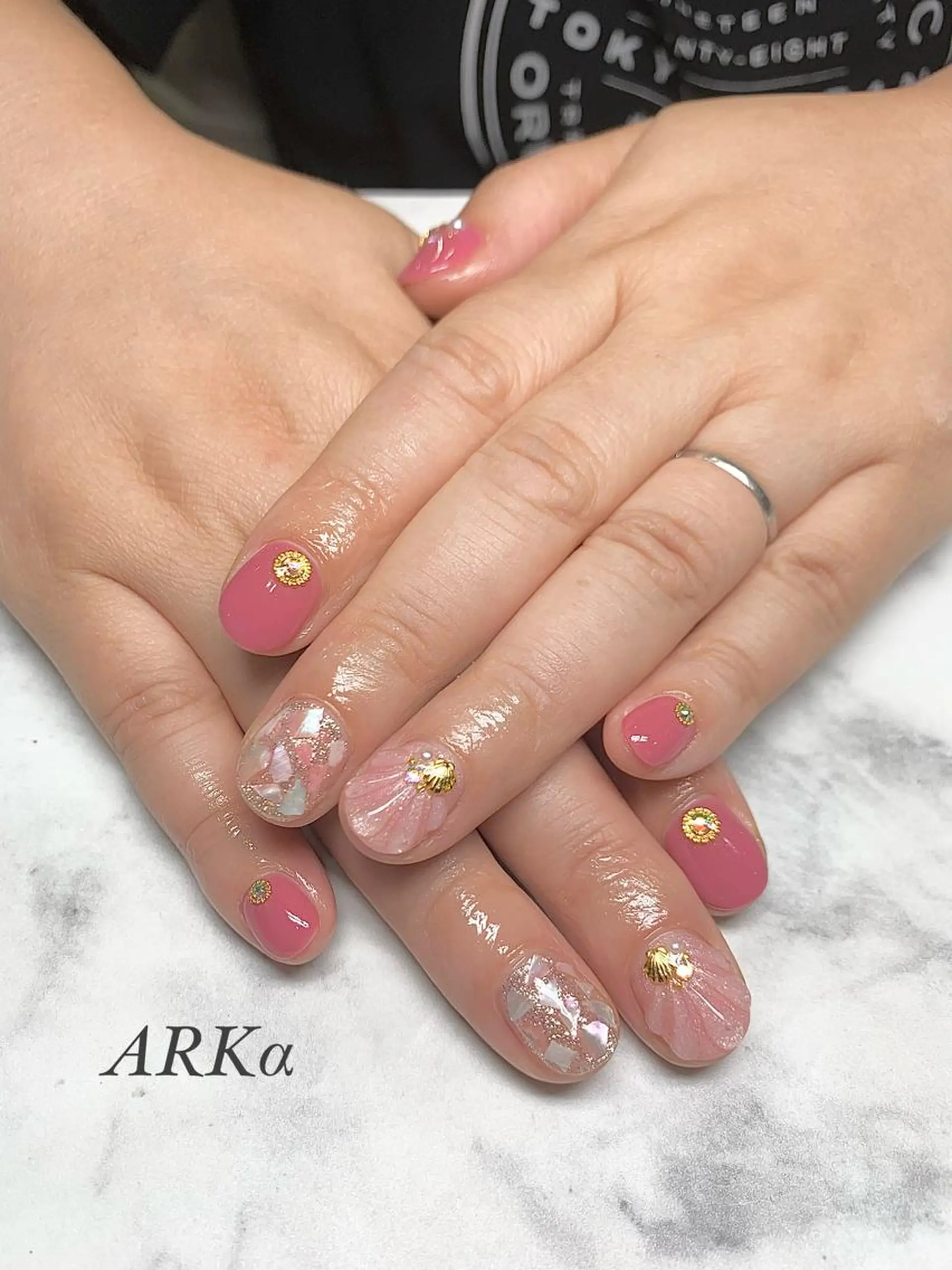 ショート ネイル ハンドネイル Nailsalon ARKαのネイルデザイン