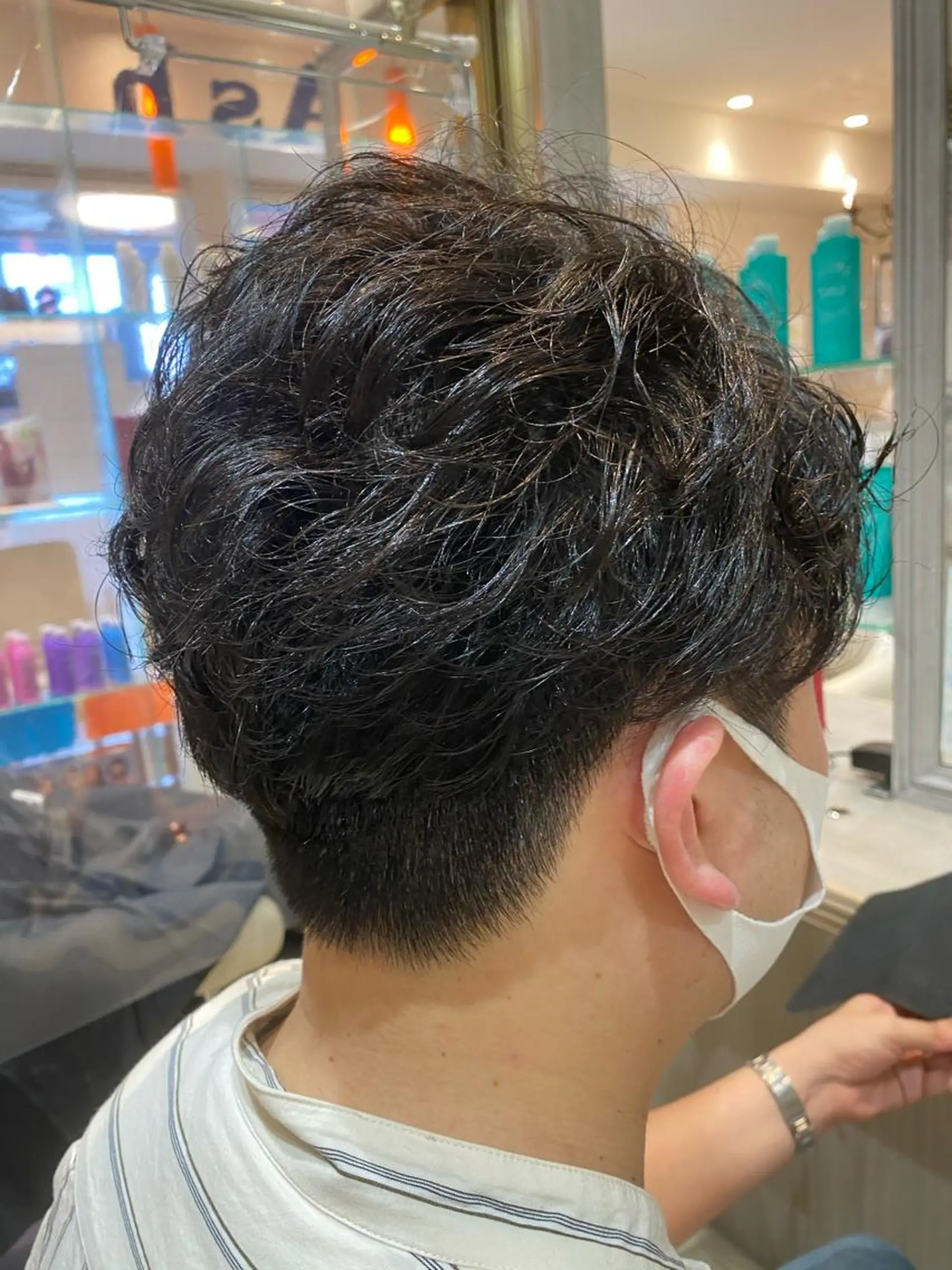 パーマ メンズ 似合う髪型が 分からない方へのヘアスタイル