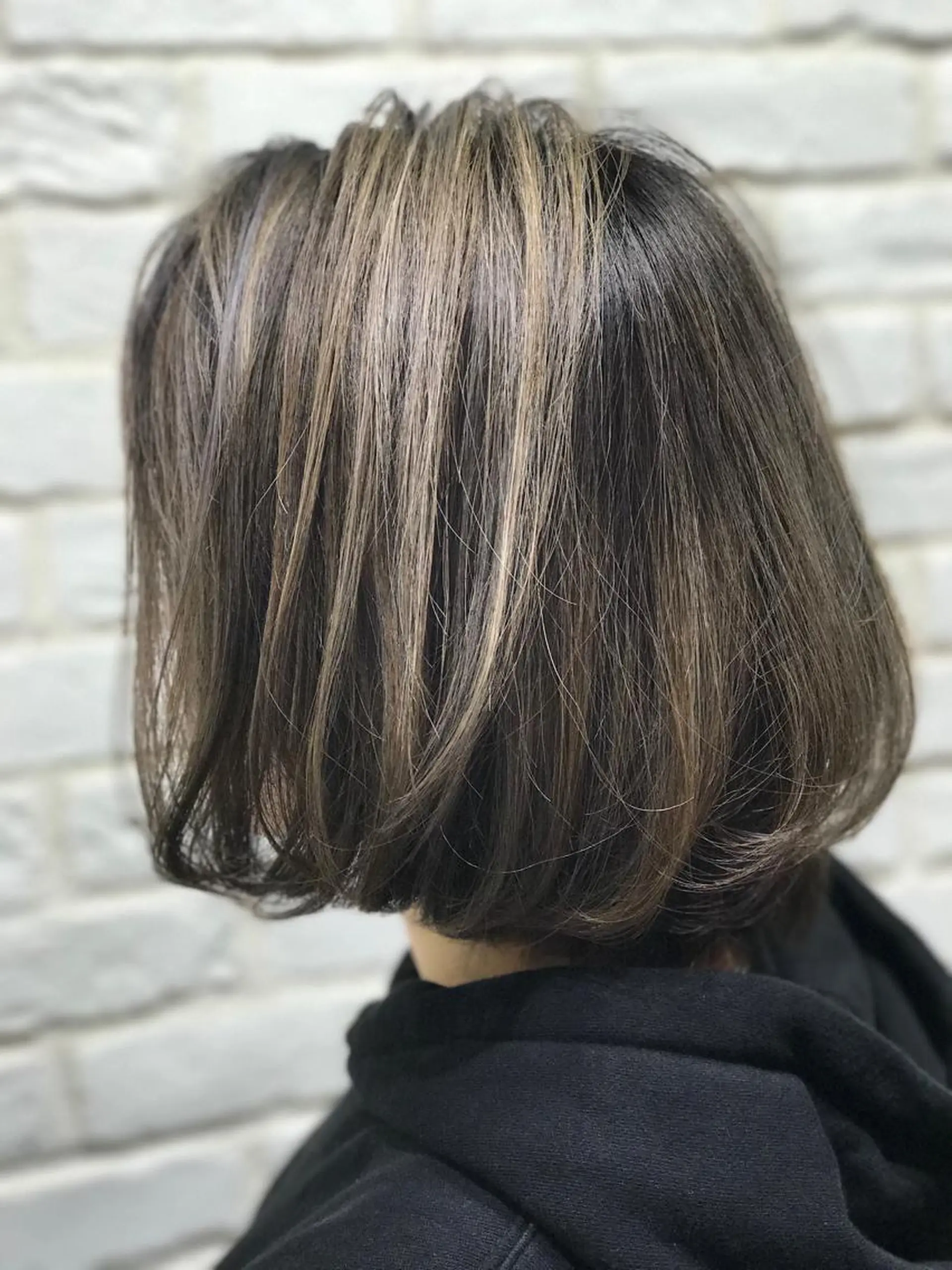 ショート カラー UMEDA FIGAROのヘアスタイル