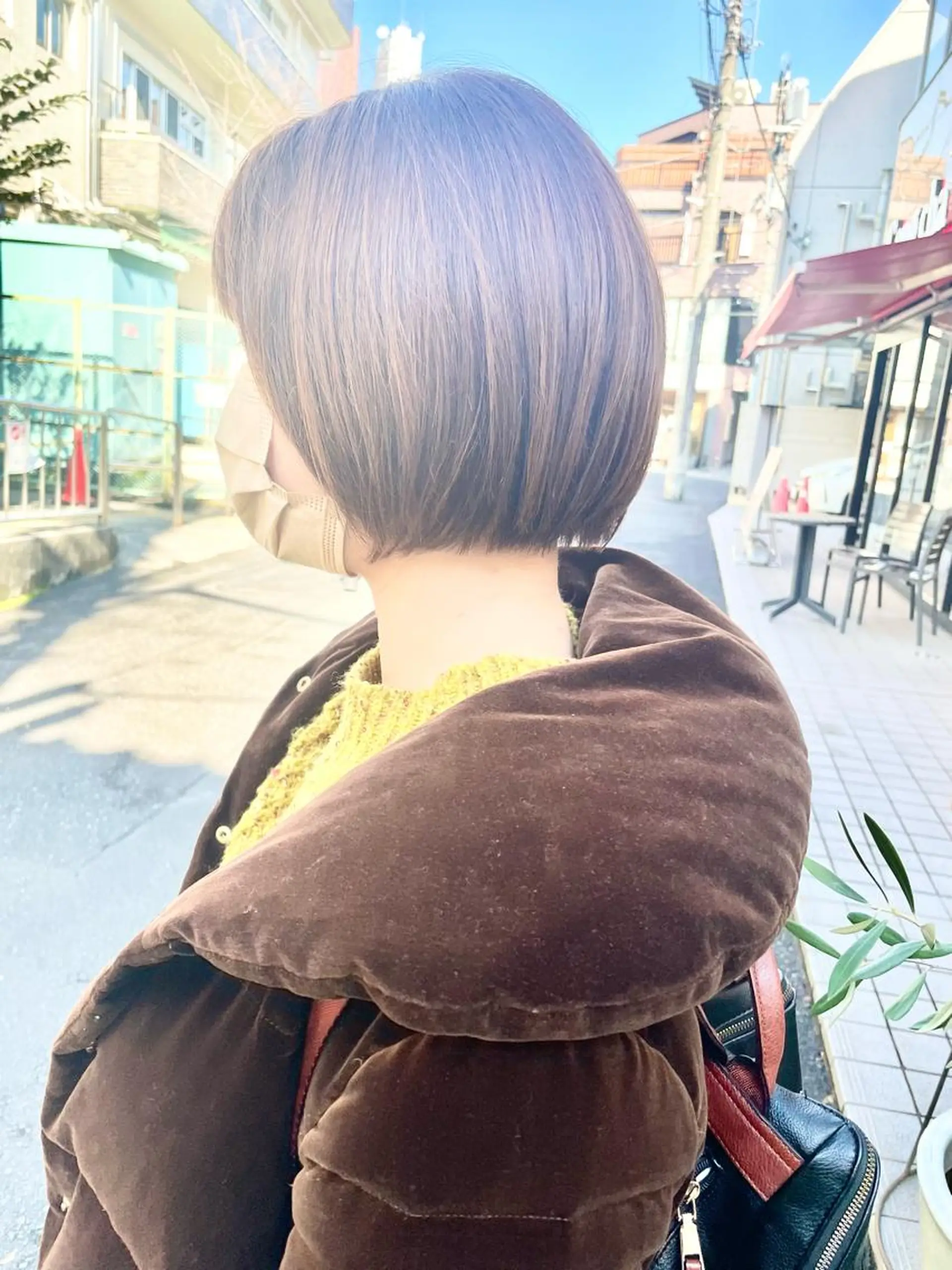 ショート カラー 切りっぱなしボブ ショートボブ ハンサムショート 丸みショート ハイライトカラー カット ヘアカラー トリートメント ショートボブ髪質改善 縮毛矯正のプロ山道潤のヘアスタイル