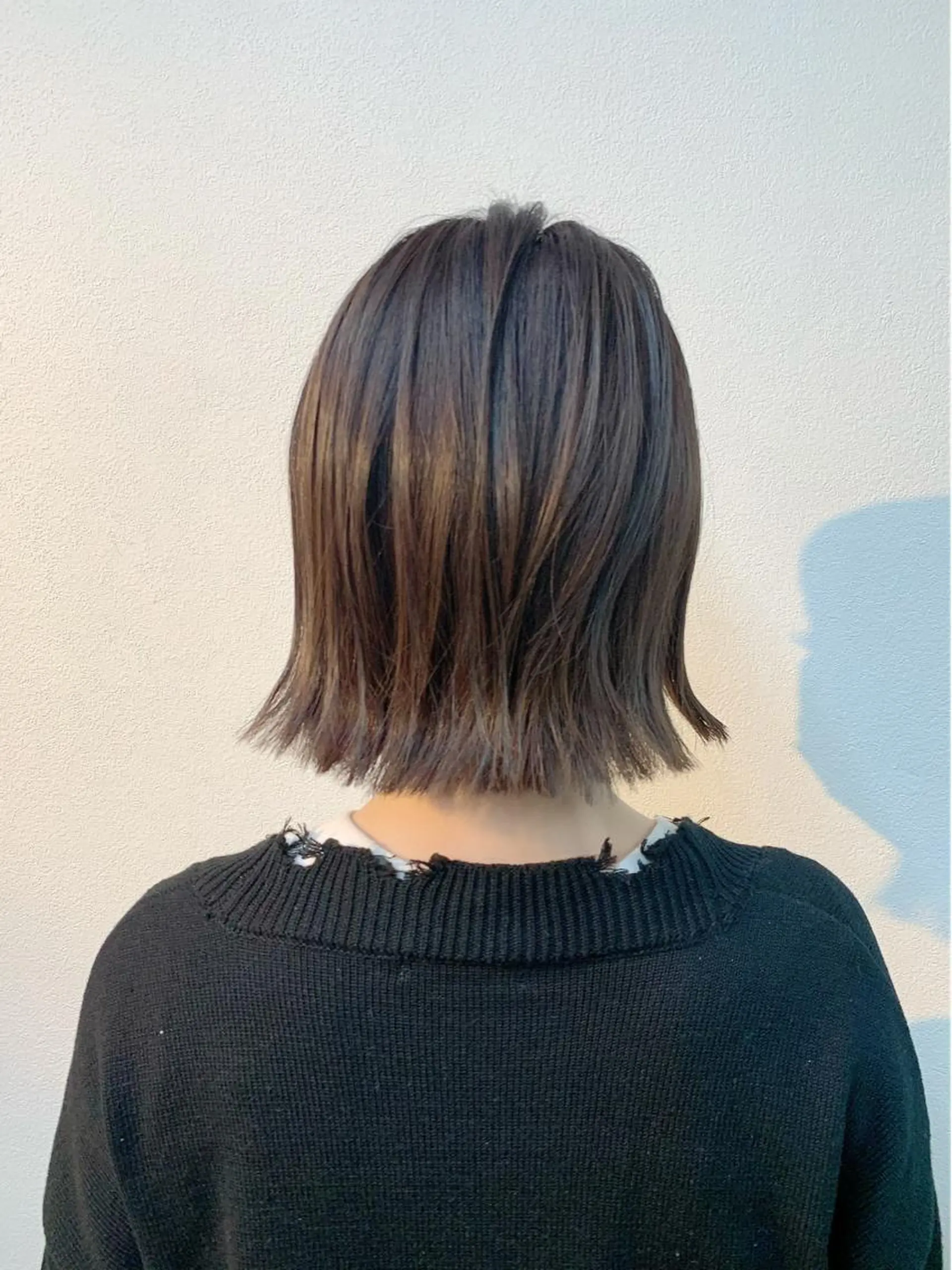 ミディアム ボブ 外ハネヘア カット ヘアカラー トリートメント hama yukiのヘアスタイル