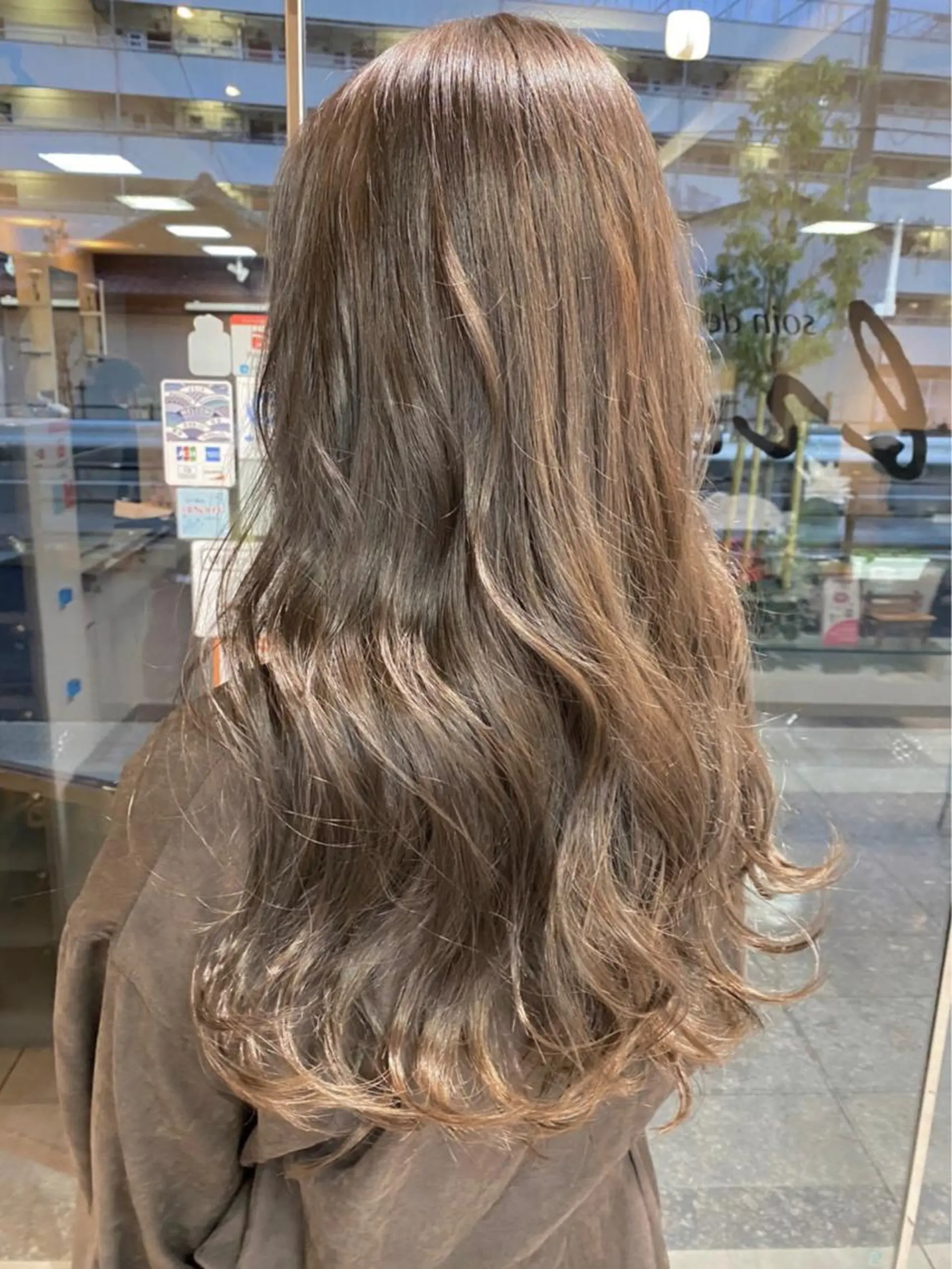 ロング 🫧艶髪カラー🫧 森本くるみのヘアスタイル