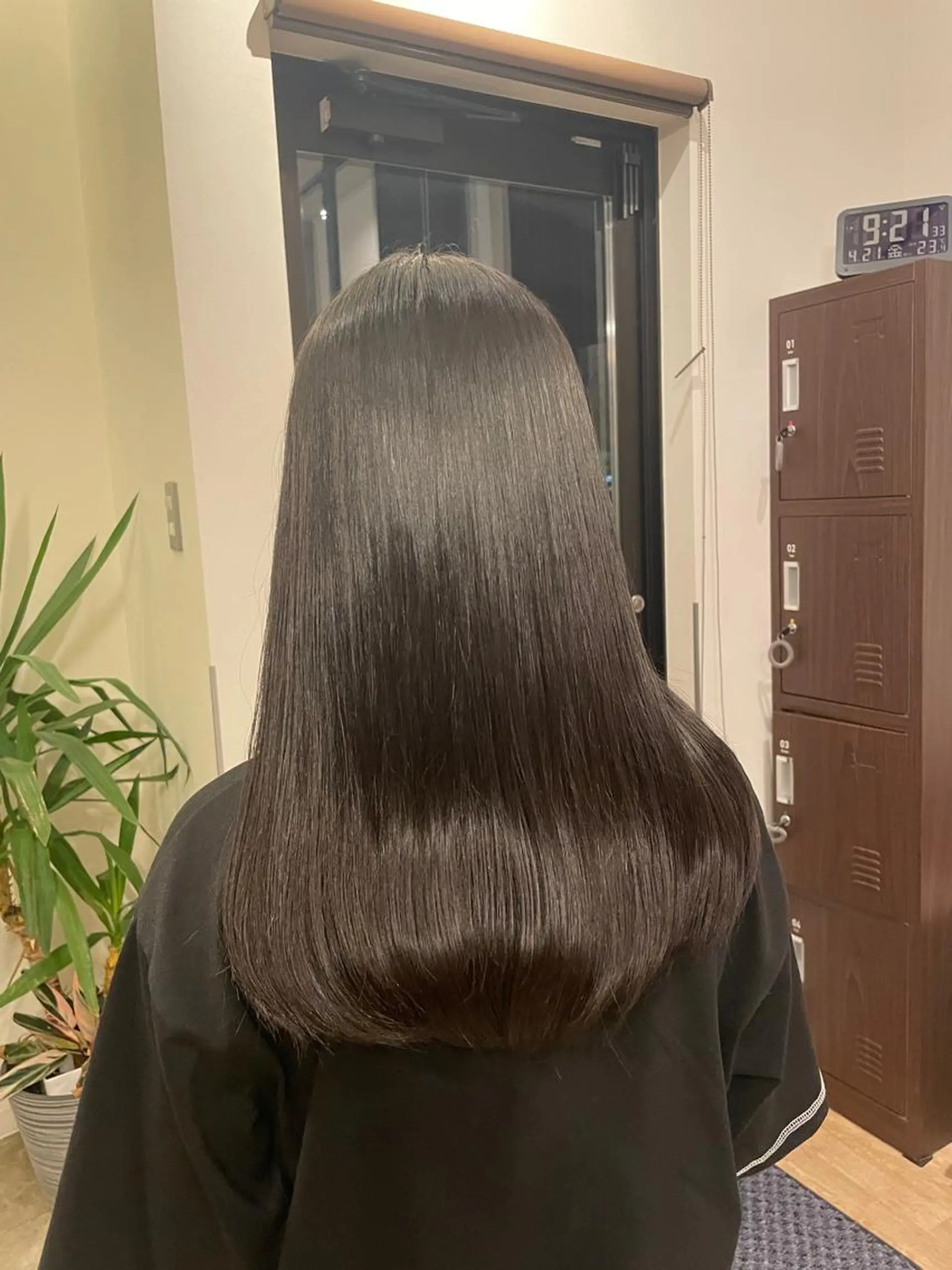 セミロング 安倍 辰哉のヘアスタイル