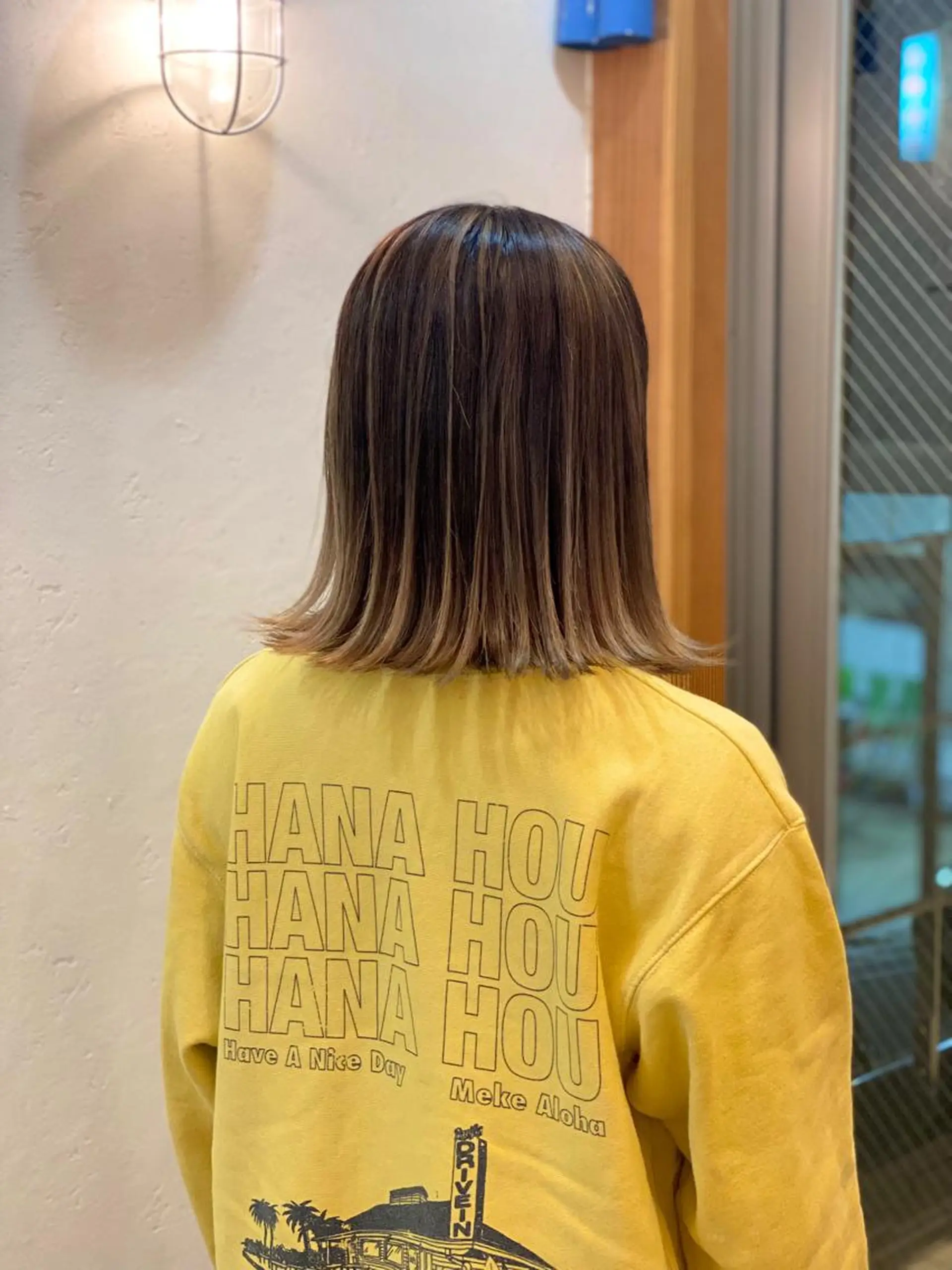 ミディアム カット ヘアカラー 🫧trym 🫧鎌田凌太のヘアスタイル