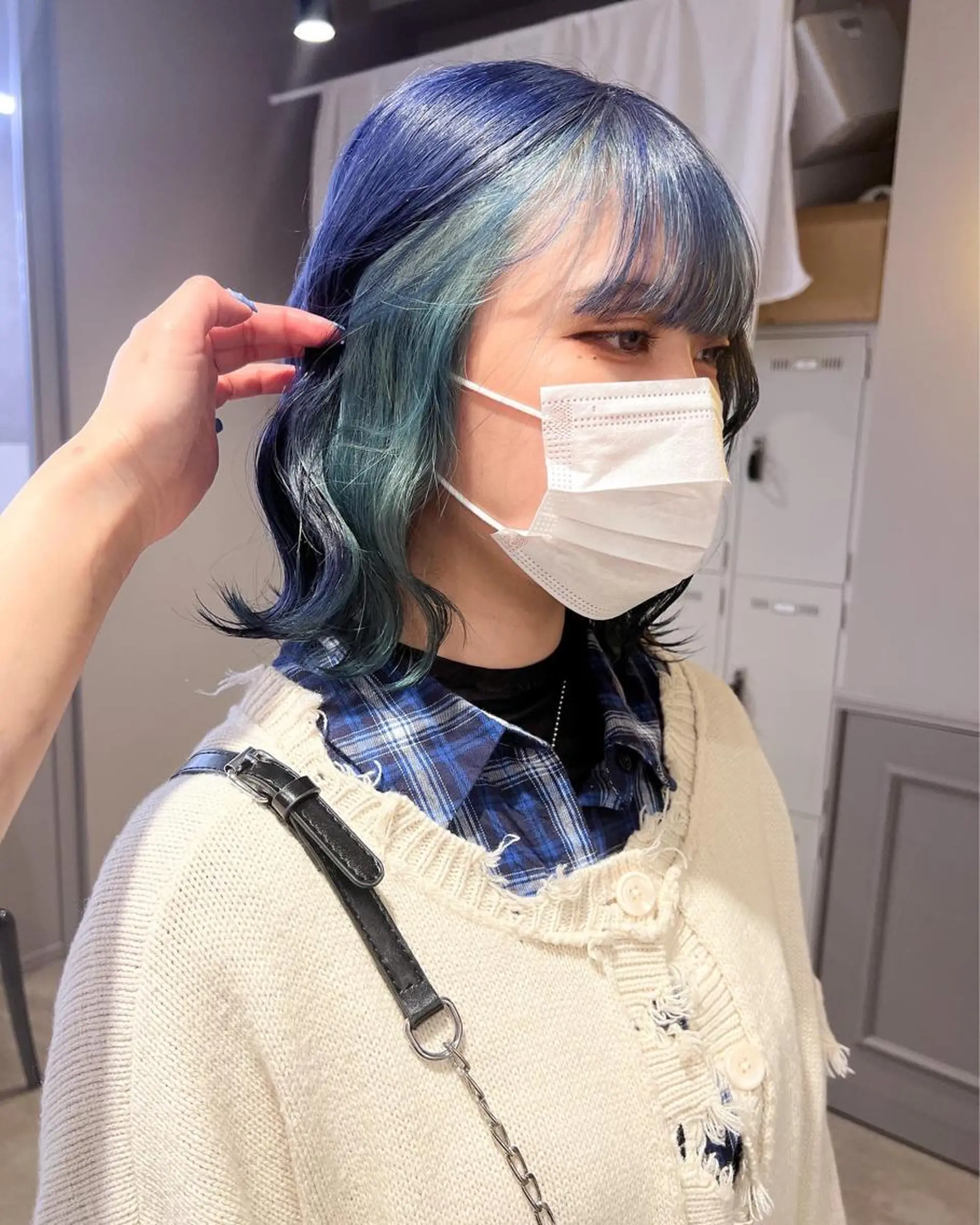 セミロング カラー ヘアアレンジ 🩵 JURI🩵のヘアスタイル