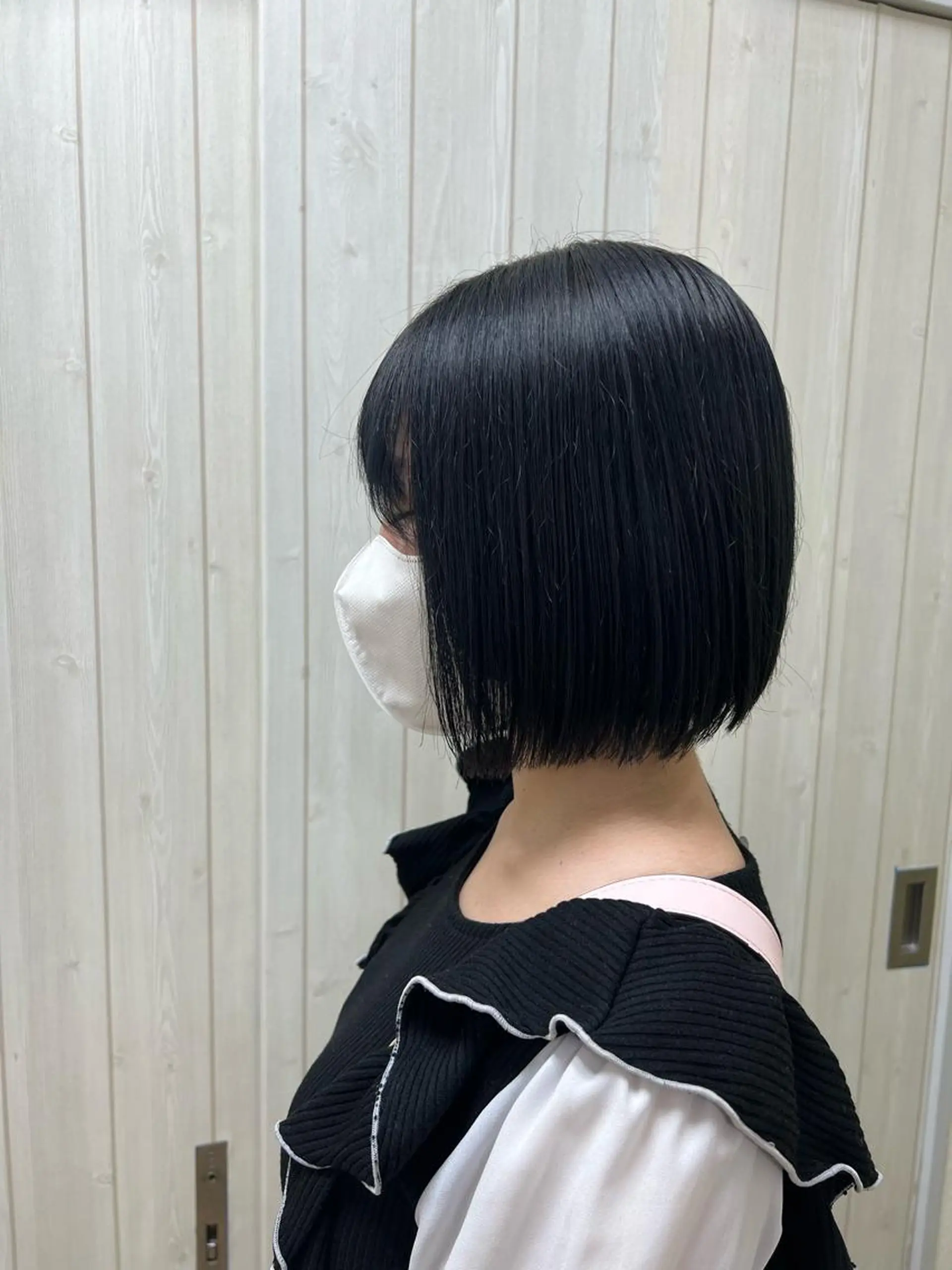 ショート あおい/透明感 /ハイトーンのヘアスタイル