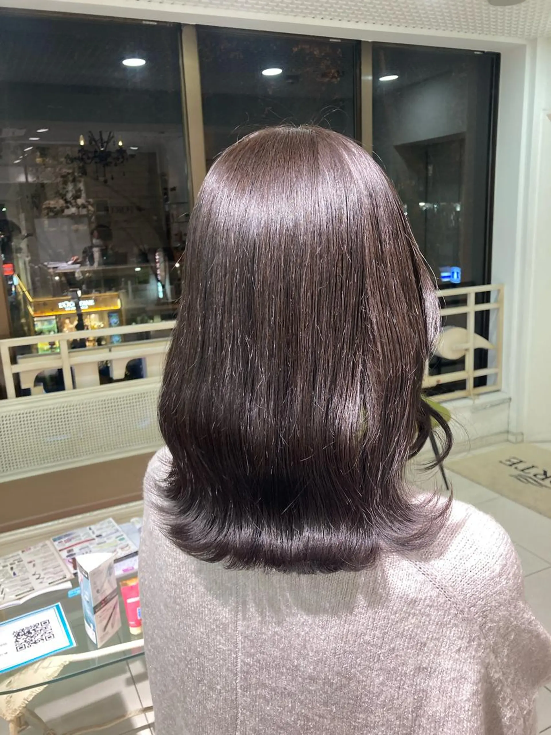 セミロング カラー ヘアカラー トリートメント 🇰🇷韓国風艶髪✨ 髪質改善 倉岡しおんのヘアスタイル