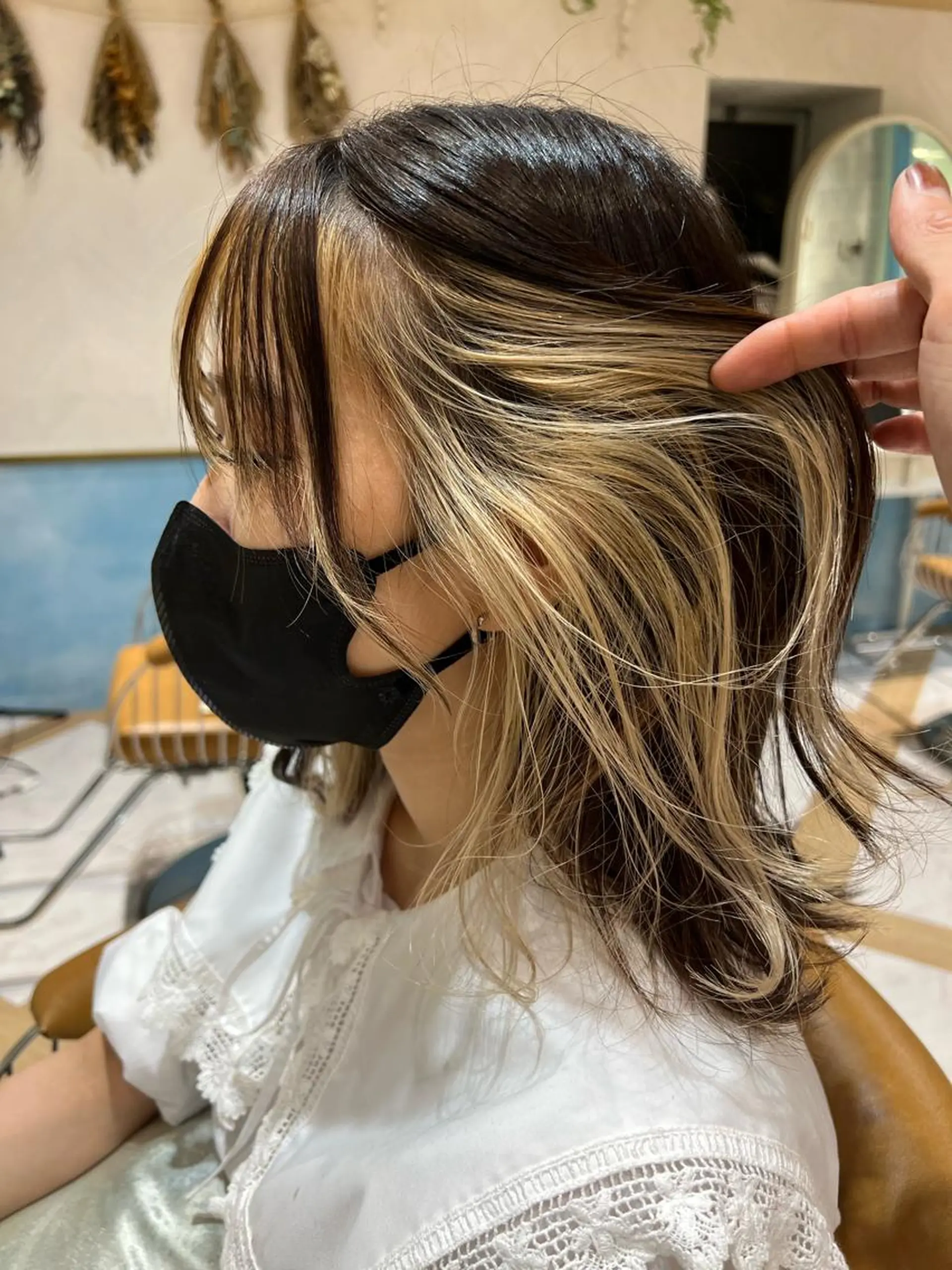 ミディアム カラー ブリーチ ヘアカラー トリートメント 🍀小川大輔🍀 ボブ/ブリーチ🥇のヘアスタイル