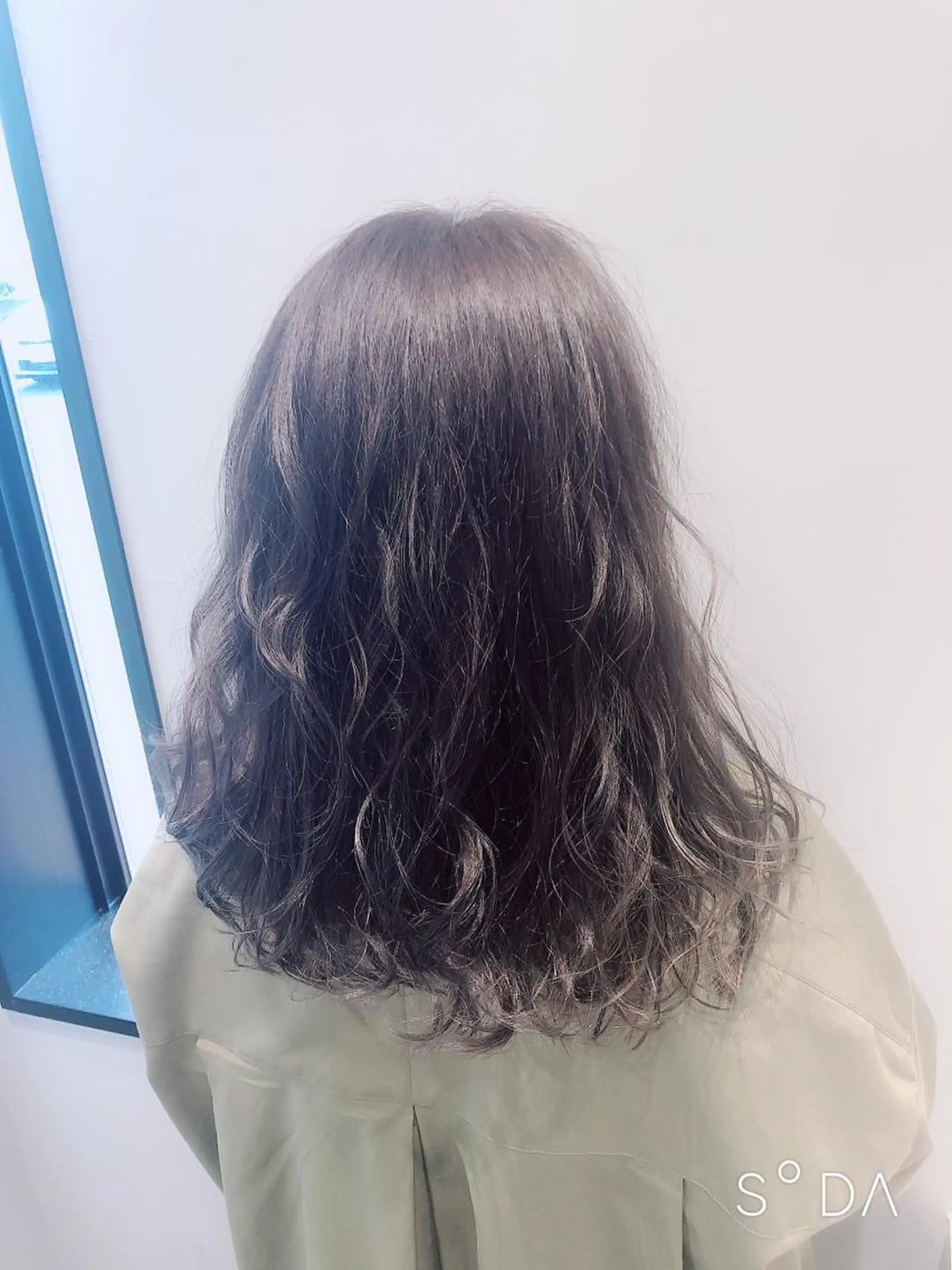 セミロング カラー パーマ セミロングパーマ グレージュ デジタルパーマ カット ヘアカラー パーマ 縮毛矯正 トリートメント ヘッドスパ 難しい髪質の縮毛矯正 高岡/射水/髪質改善のヘアスタイル