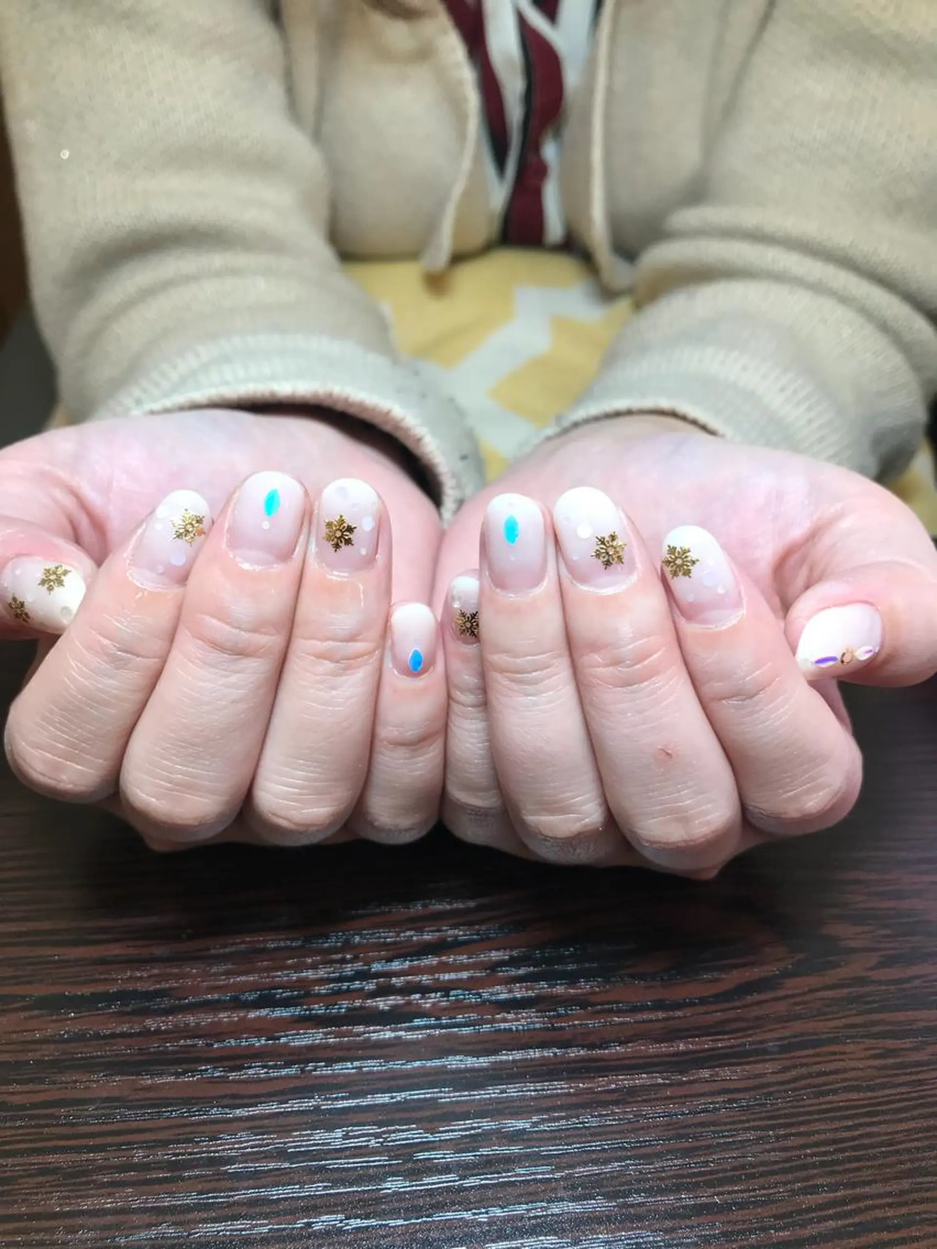 ネイル 冬ネイル mau Lino NAIL所属・GELo nail~#19~のネイルデザイン
