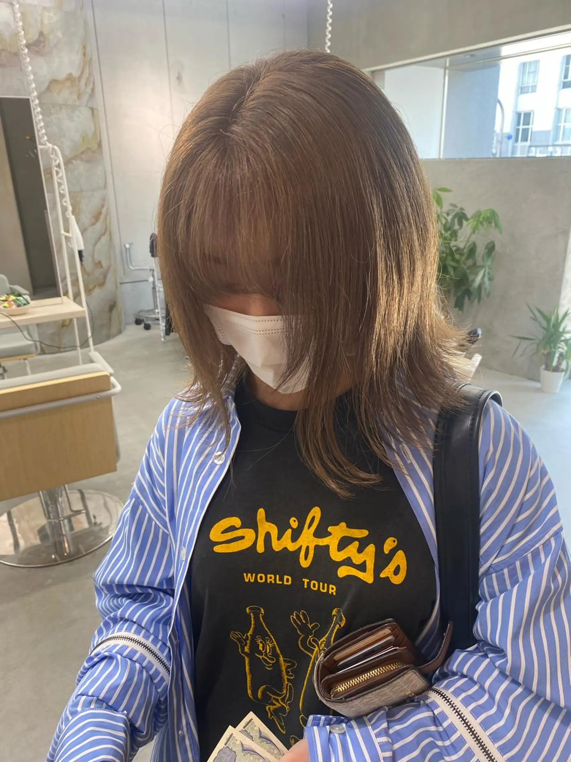 ミディアム カラー 前橋 姫奈のヘアスタイル