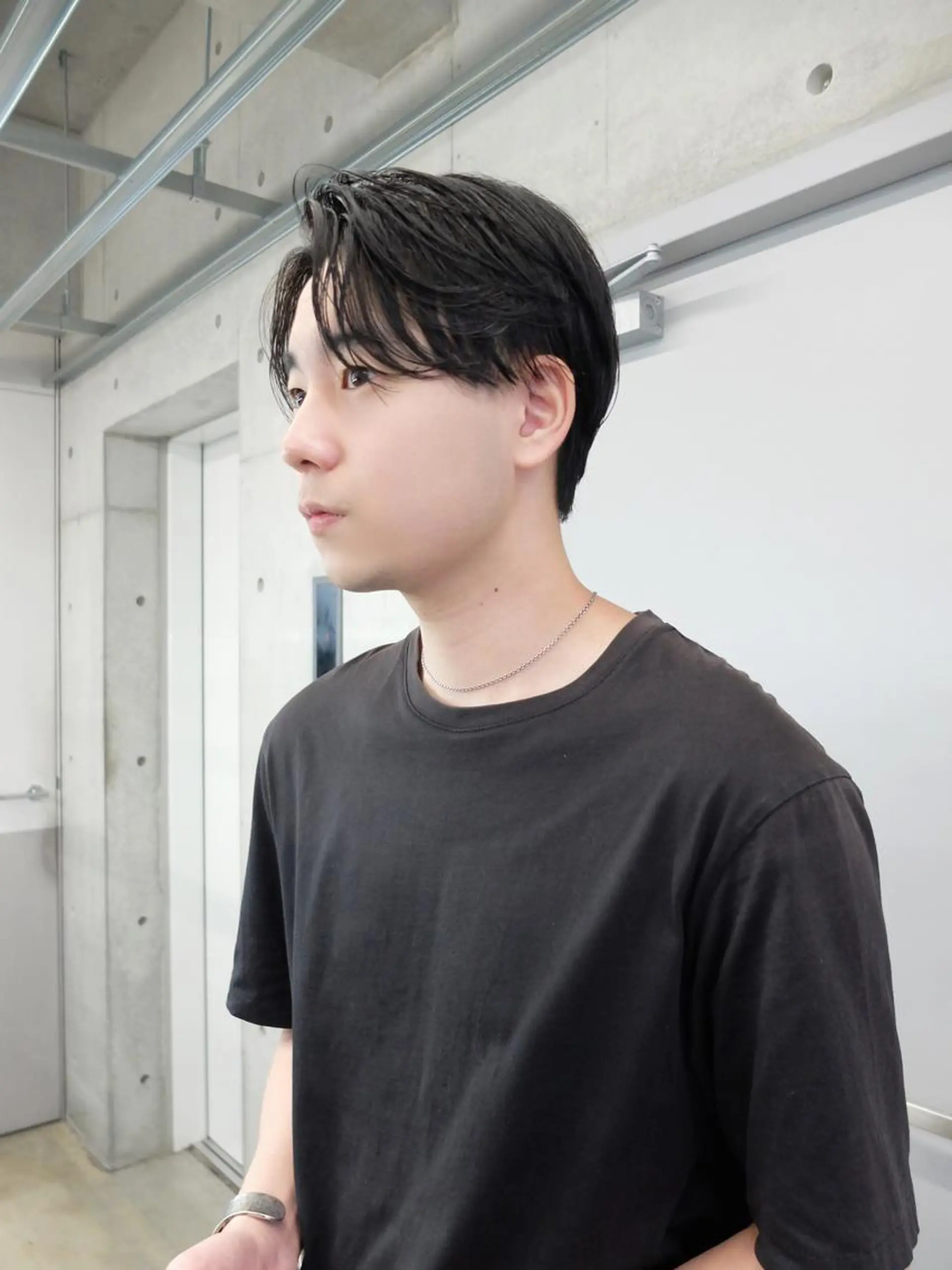 ショート メンズ カット ダブルカラー/ ケアブリーチ/クニトのヘアスタイル