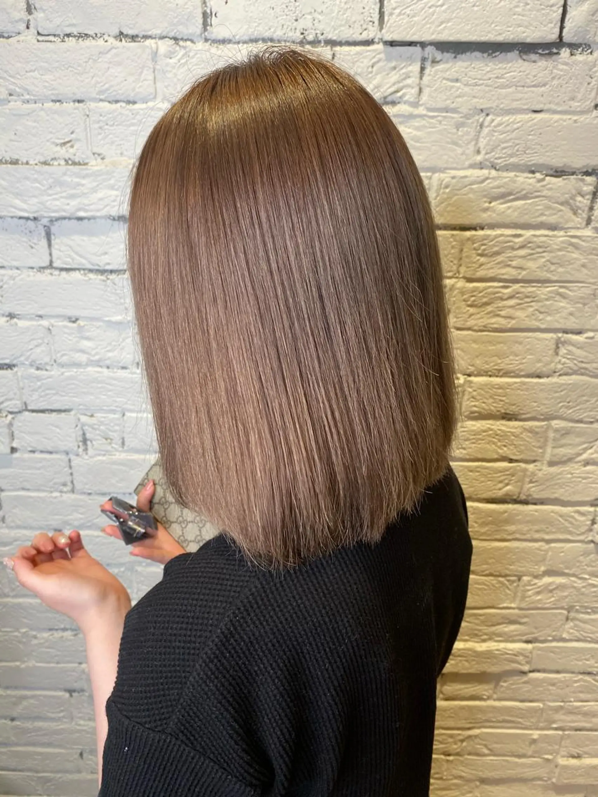 カラー 前田 輝のヘアスタイル