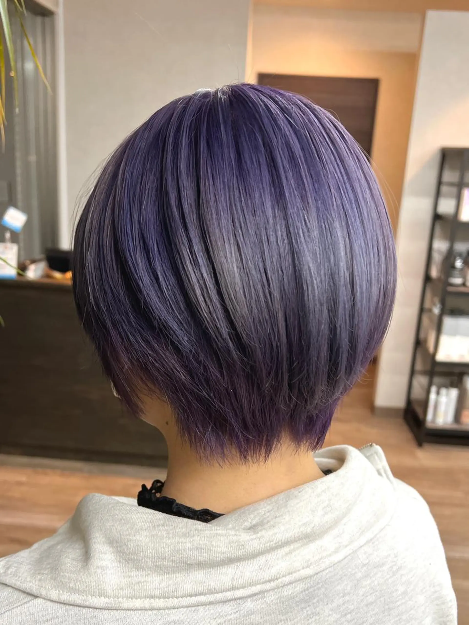 ショート カラー バレイヤージュ ブリーチ ケアブリーチ ダブルカラー イヤリングカラー 🌷かわばた めい🌷のヘアスタイル