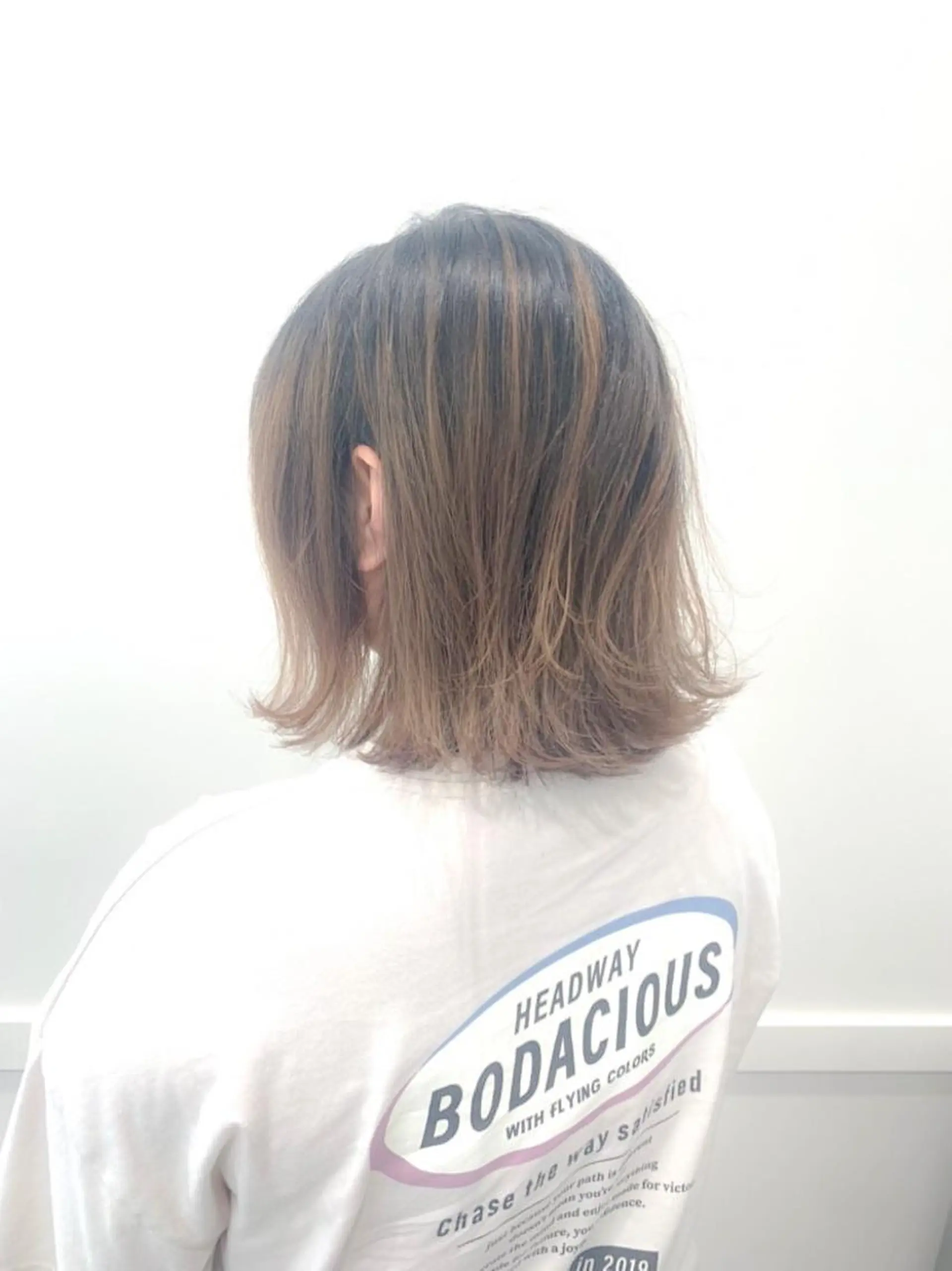 ミディアム ハイライト レイヤーカット 🤎カラー比率90% 🤍TAKAYAのヘアスタイル