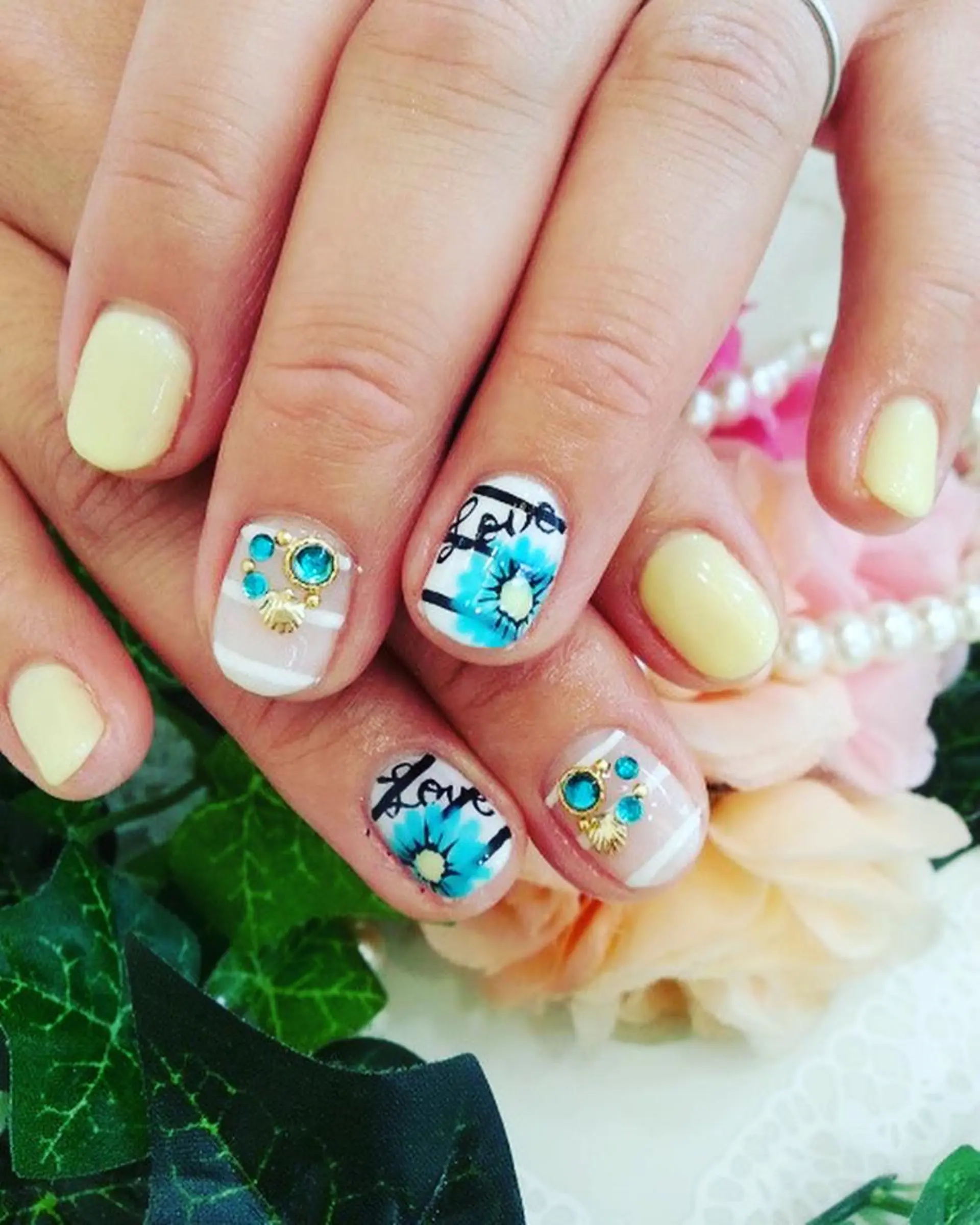 ネイル ハンドネイル nailsalon MINERVAのネイルデザイン