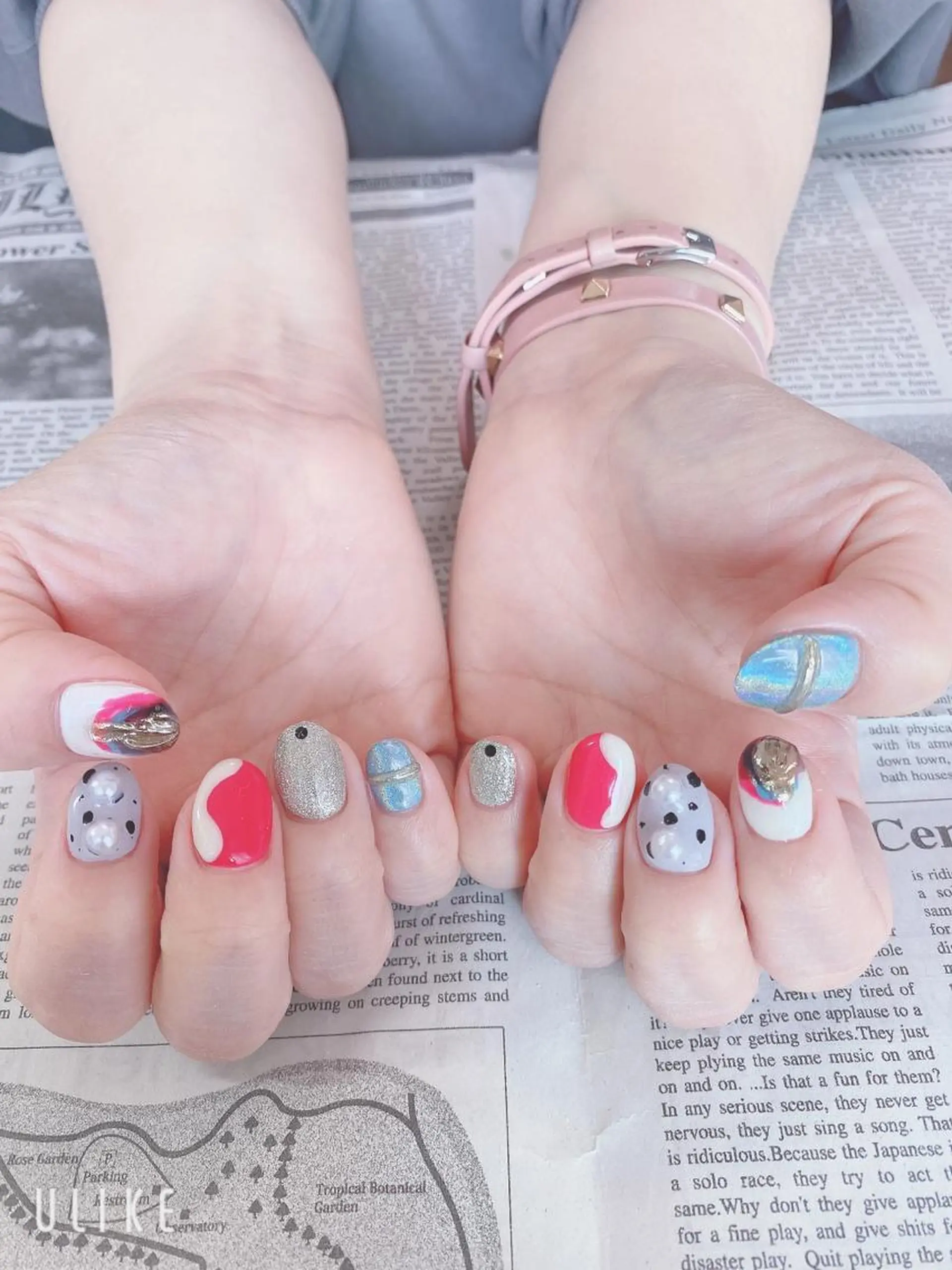 ネイル ミラーネイル ハンドネイル ハンドケア 森山 舞のネイルデザイン