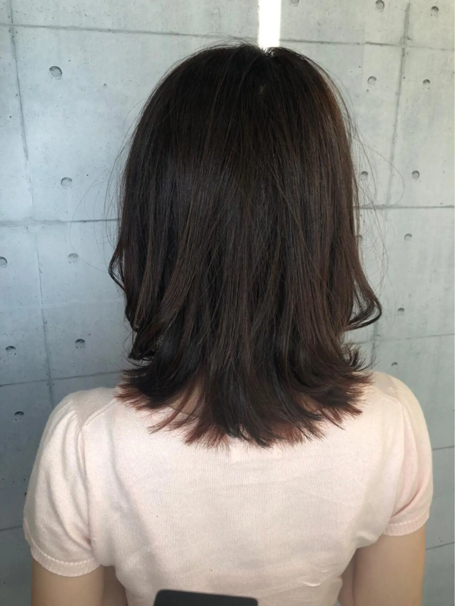セミロング カラー ブリーチ オレンジ ピンクカラー 金沢 広美のヘアスタイル