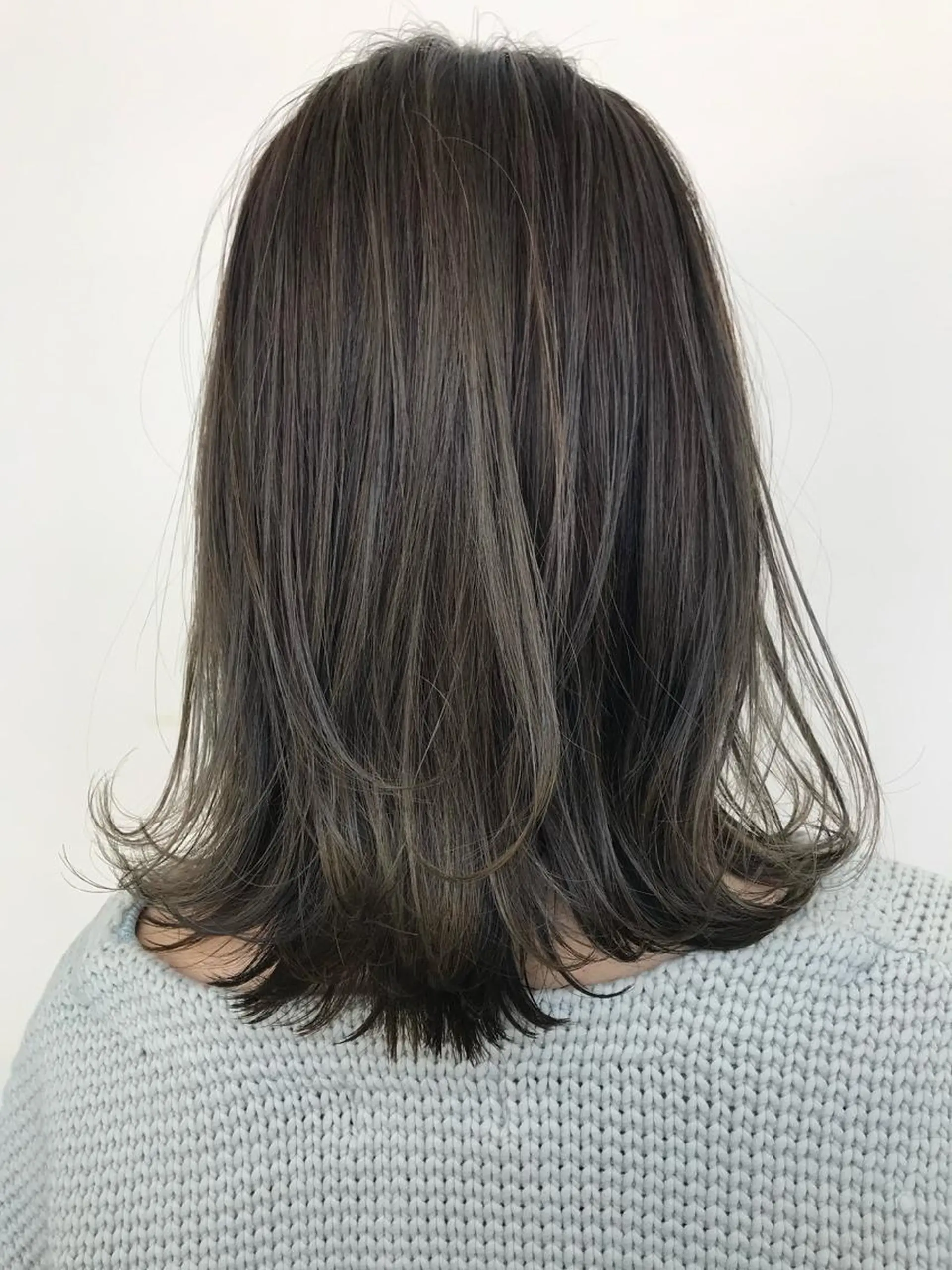 ミディアム カラー ハイライトカラー ハイライト 髪質改善サロン 心斎橋ARCHEのヘアスタイル