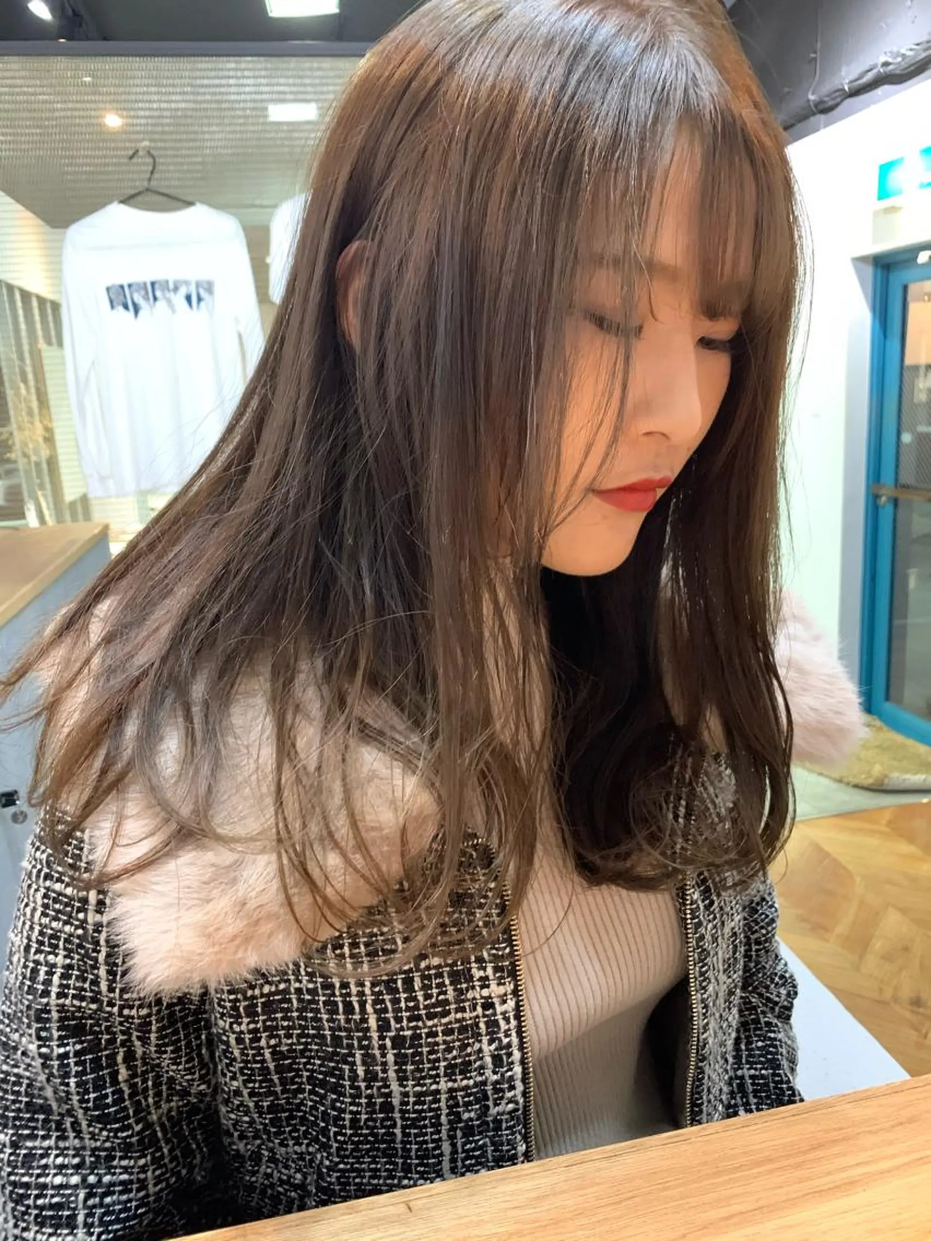 セミロング カラー カット ヘアカラー トリートメント ヘアセット 怪我のため6月末 復帰予定田中瑞希🍃のヘアスタイル