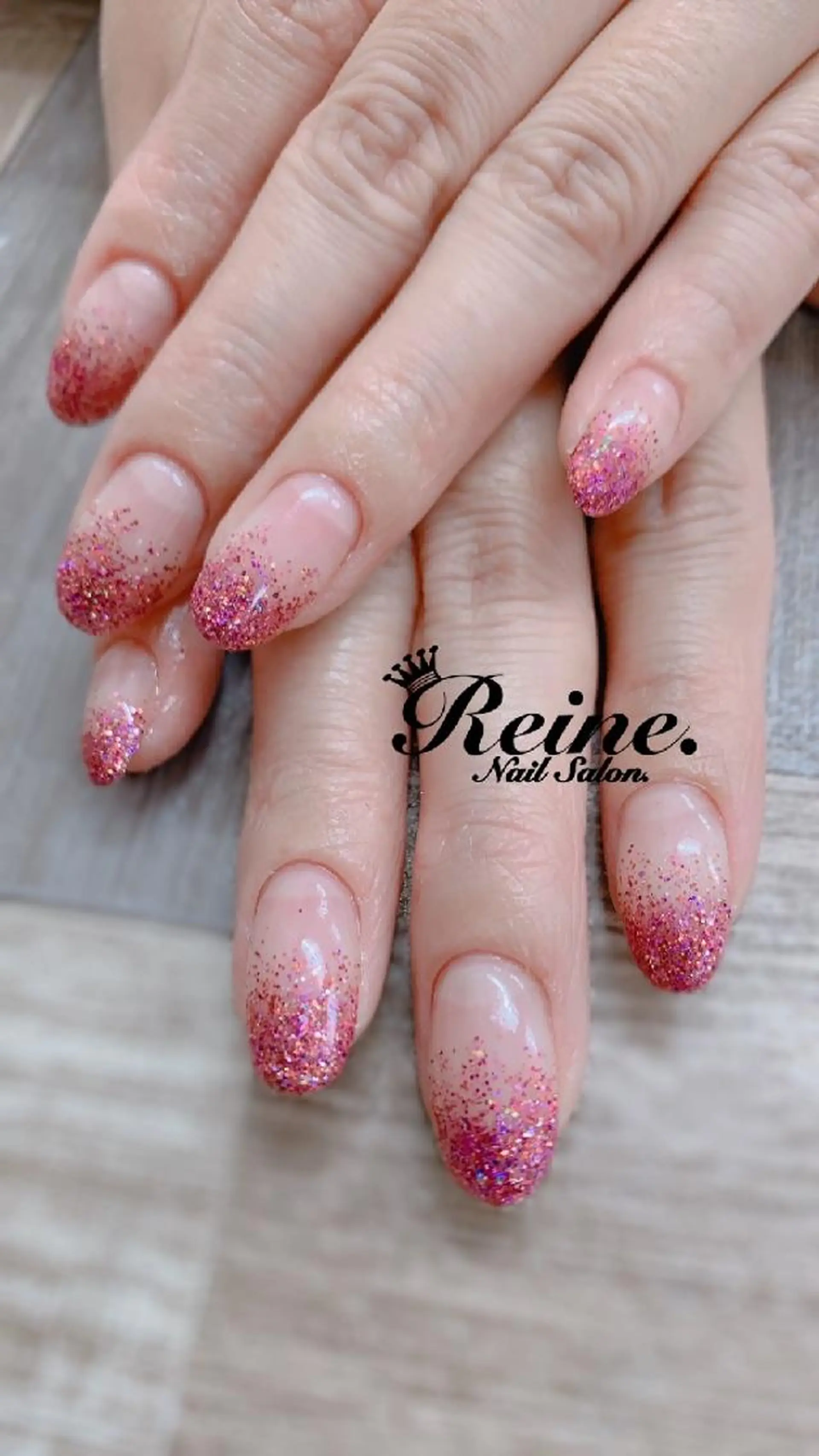 ネイル グラデーション ラメ(グリッター) ラメグラデーション ハンドネイル Nailsalon Reine所属・玉栄 伶奈のネイルデザイン