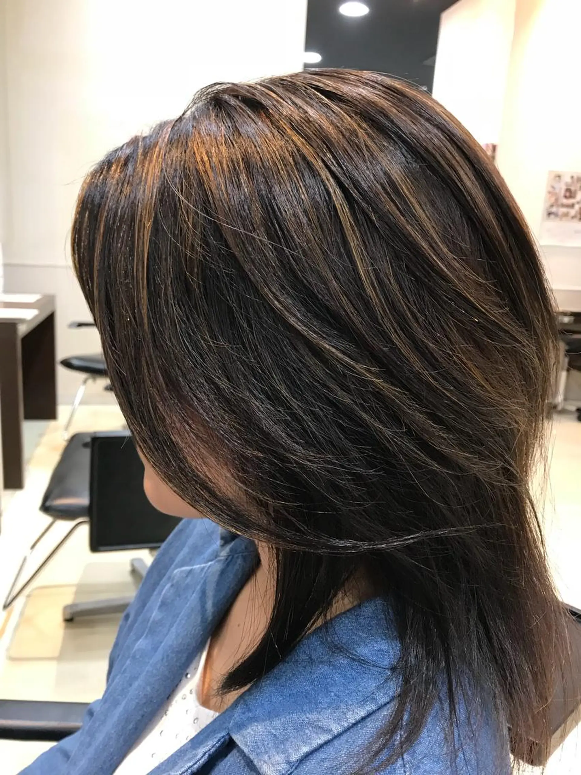 セミロング カラー 関口 友行のヘアスタイル