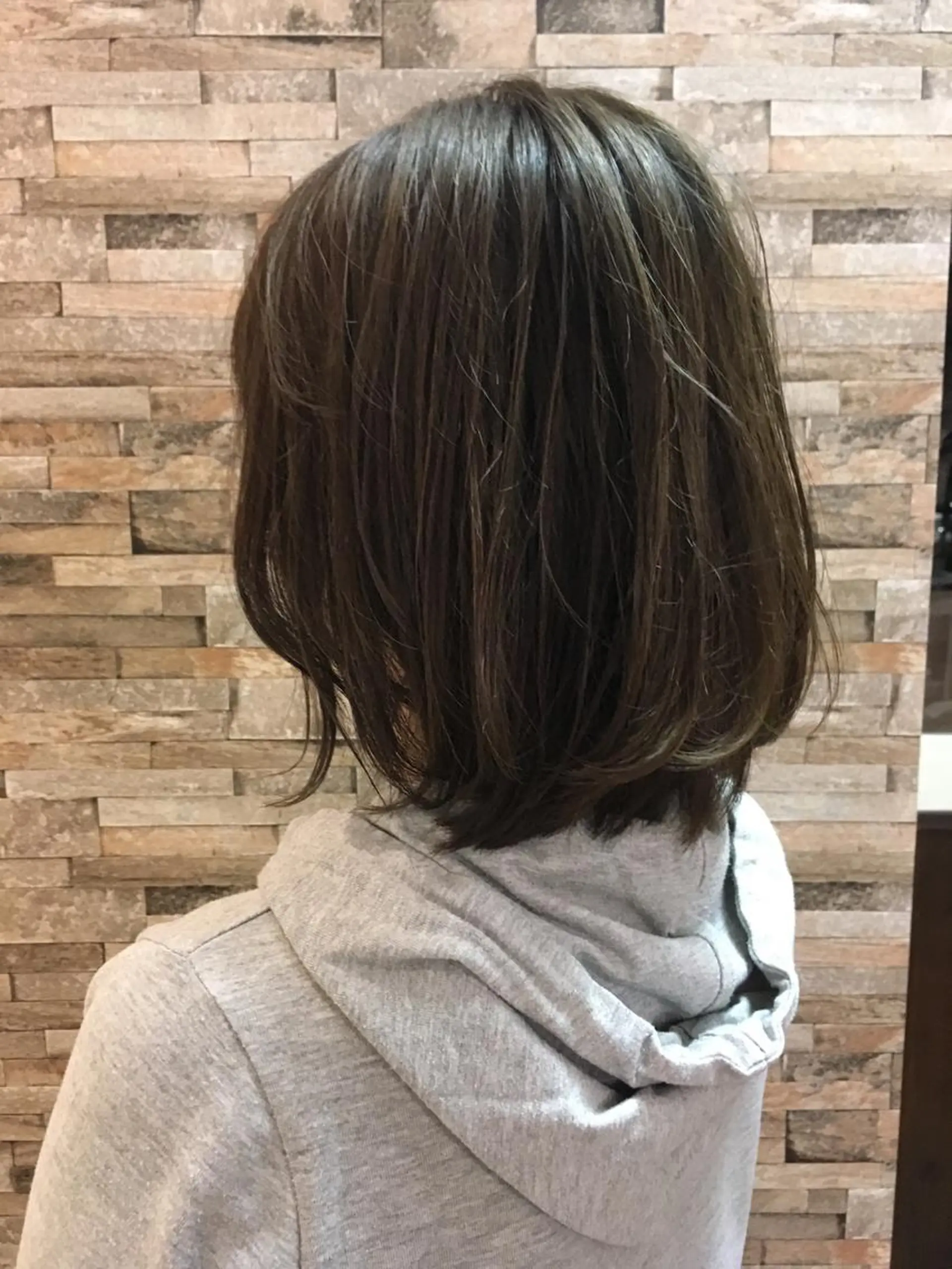 ミディアム 三浦 健太郎のヘアスタイル