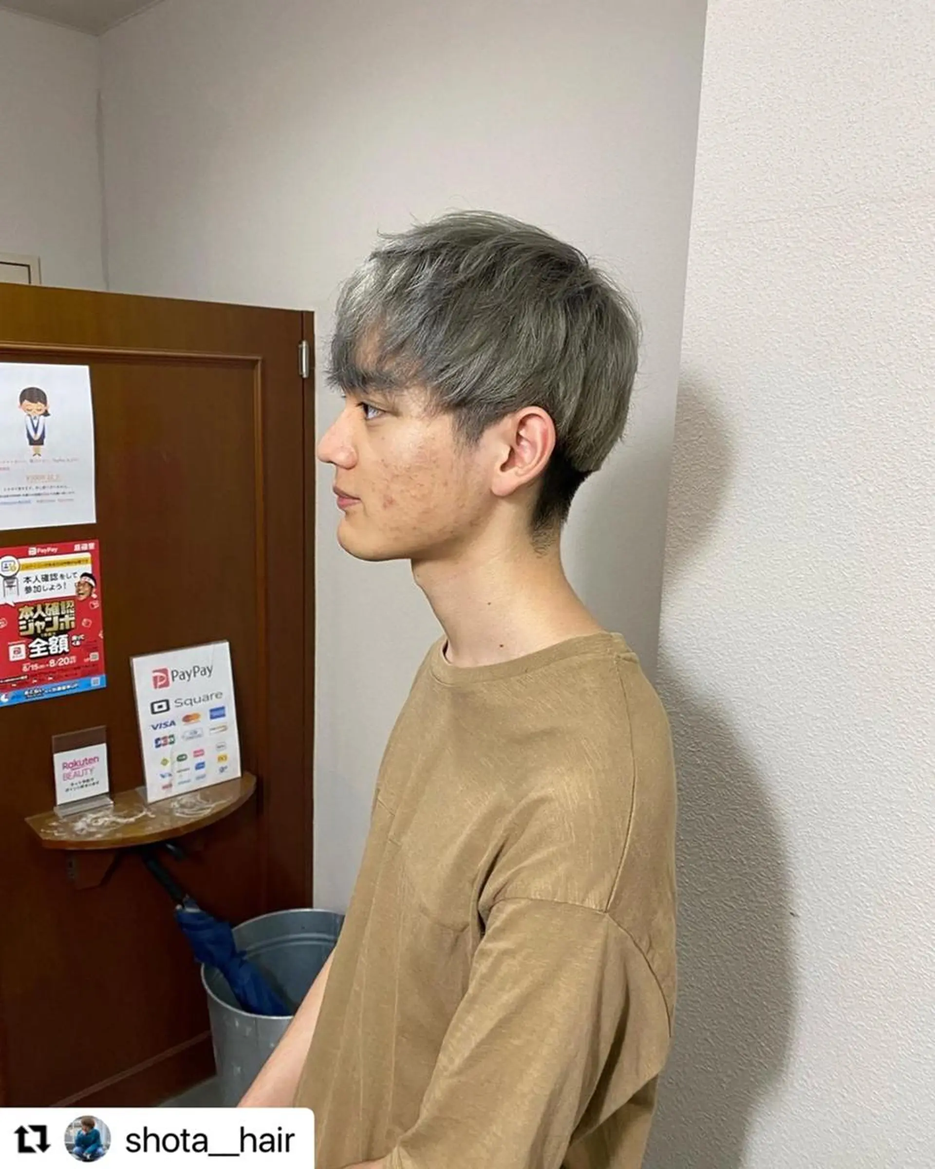 ミディアム カラー メンズ シルバー 🩷Eny terrace🩷のヘアスタイル