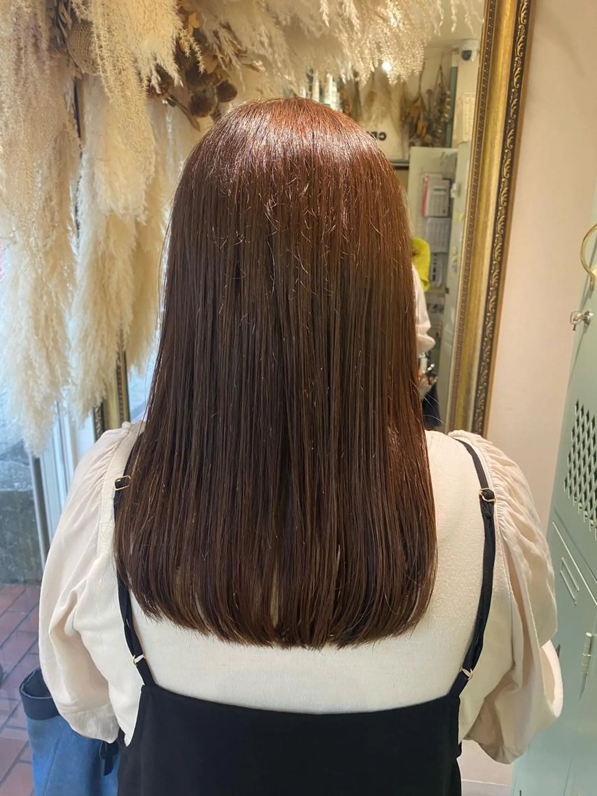 セミロング 透明感カラー/韓国 ヘア🩶yuri🩵のヘアスタイル