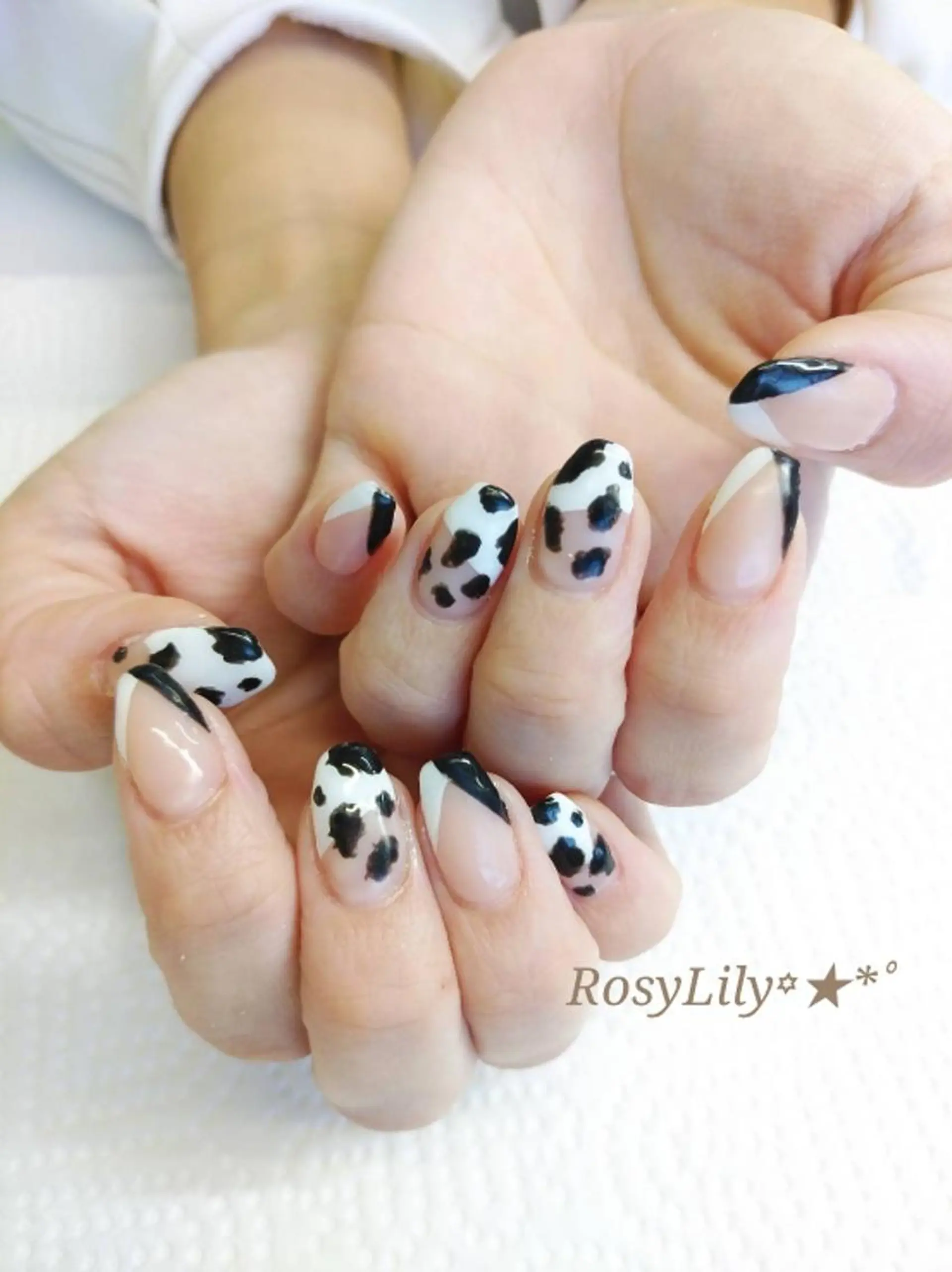 ネイル アニマル柄 プライベートサロン Rosy Lilyのネイルデザイン