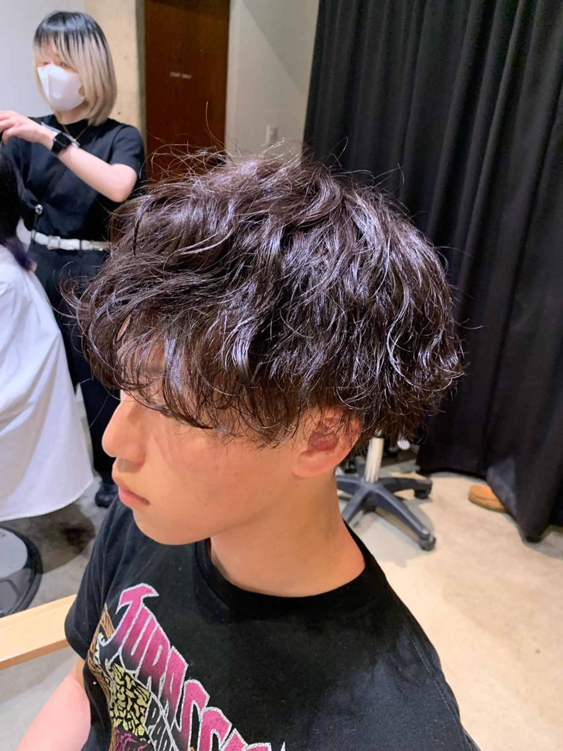 パーマ メンズ カット パーマ ツイスパ・波巻き 🩵片平和香奈のヘアスタイル