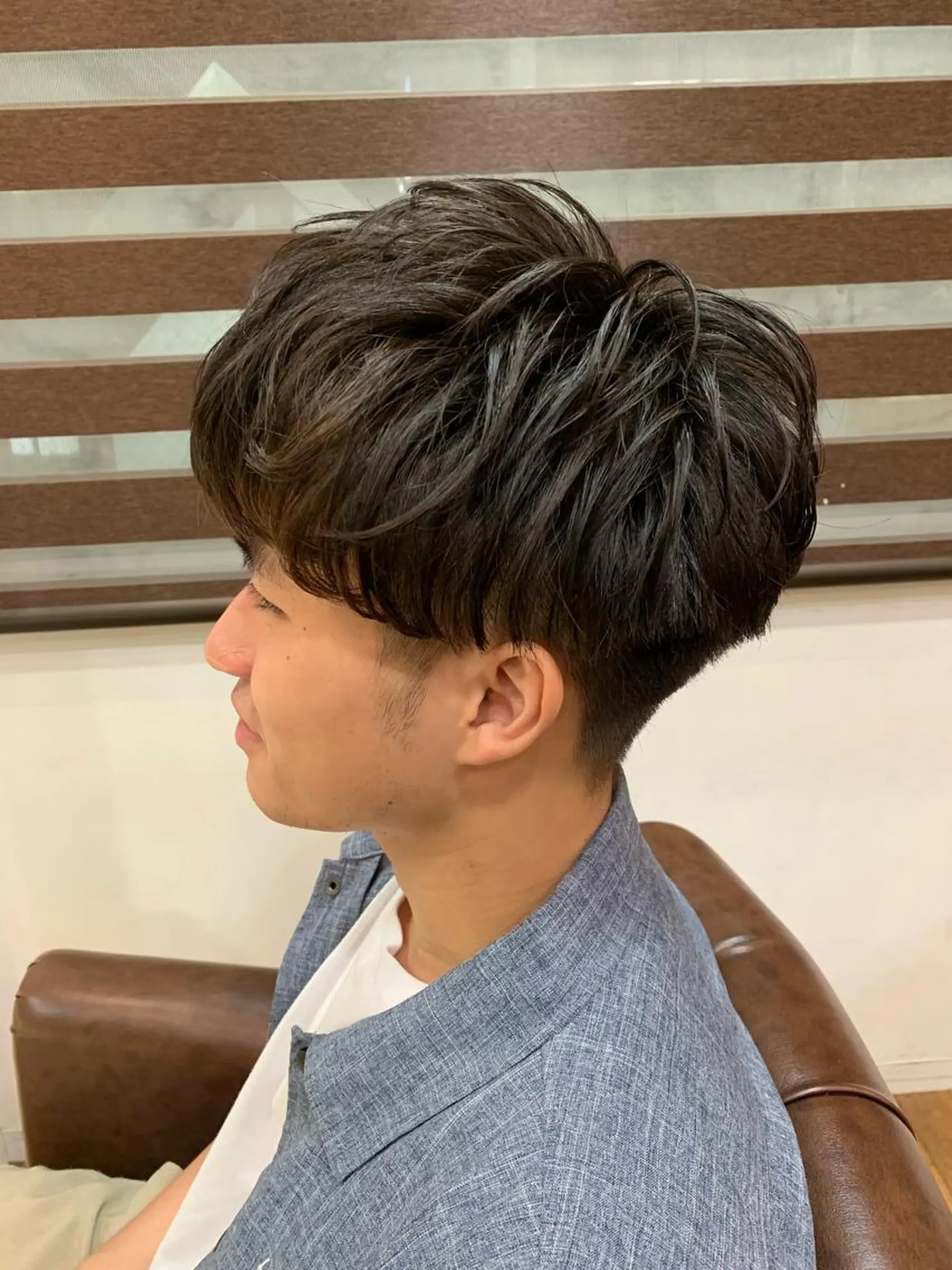 メンズ マッシュ カット特化美容師 齋藤桐のヘアスタイル