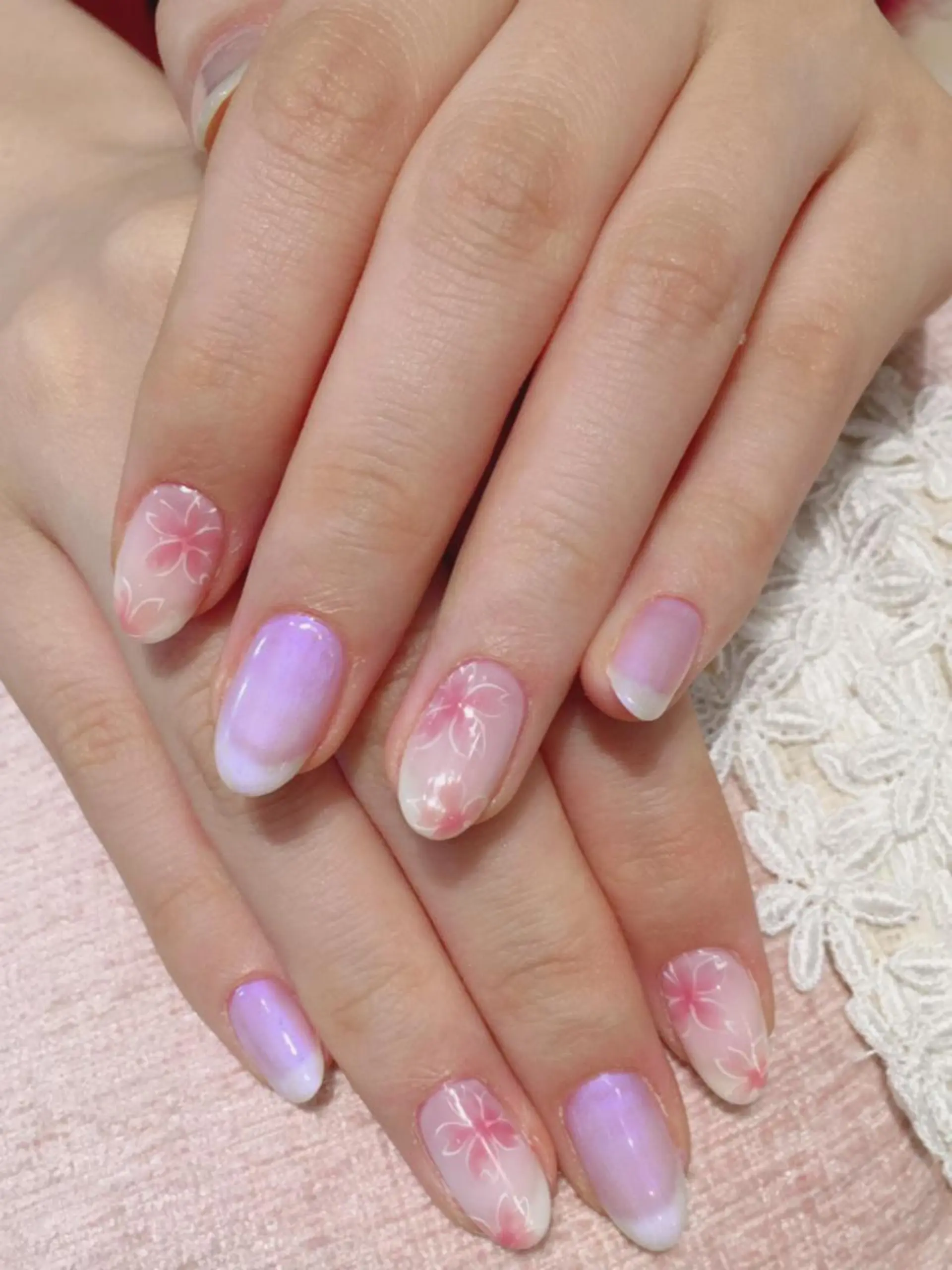 ネイル 桜ネイル ビジューバイアクイユ ネイルズ　東中野店のネイルデザイン