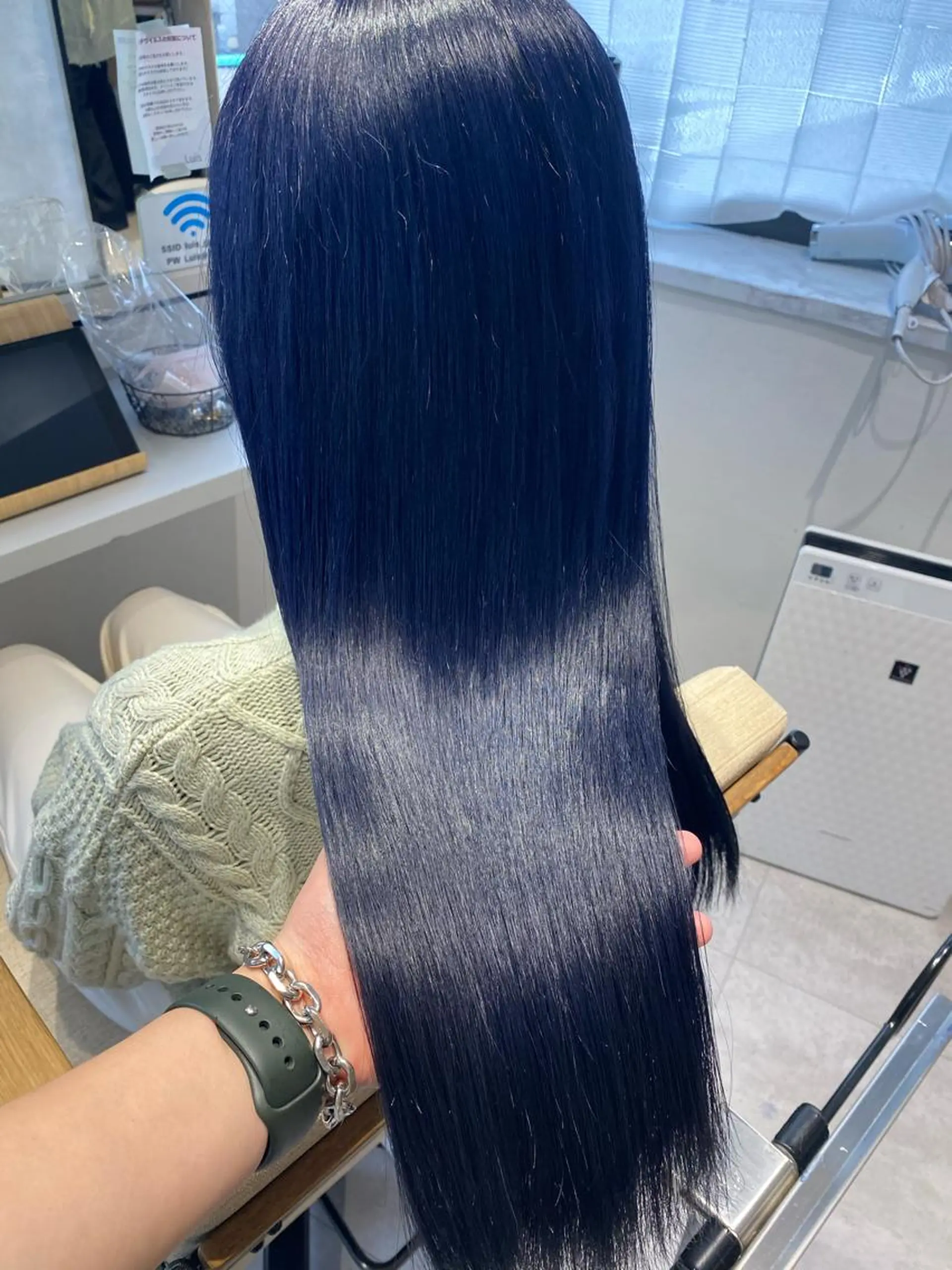 ロング カラー 黒髪 ブリーチ ケアブリーチ イルミナカラー ブリーチなしカラー ベージュ指名No1 加賀詩織のヘアスタイル