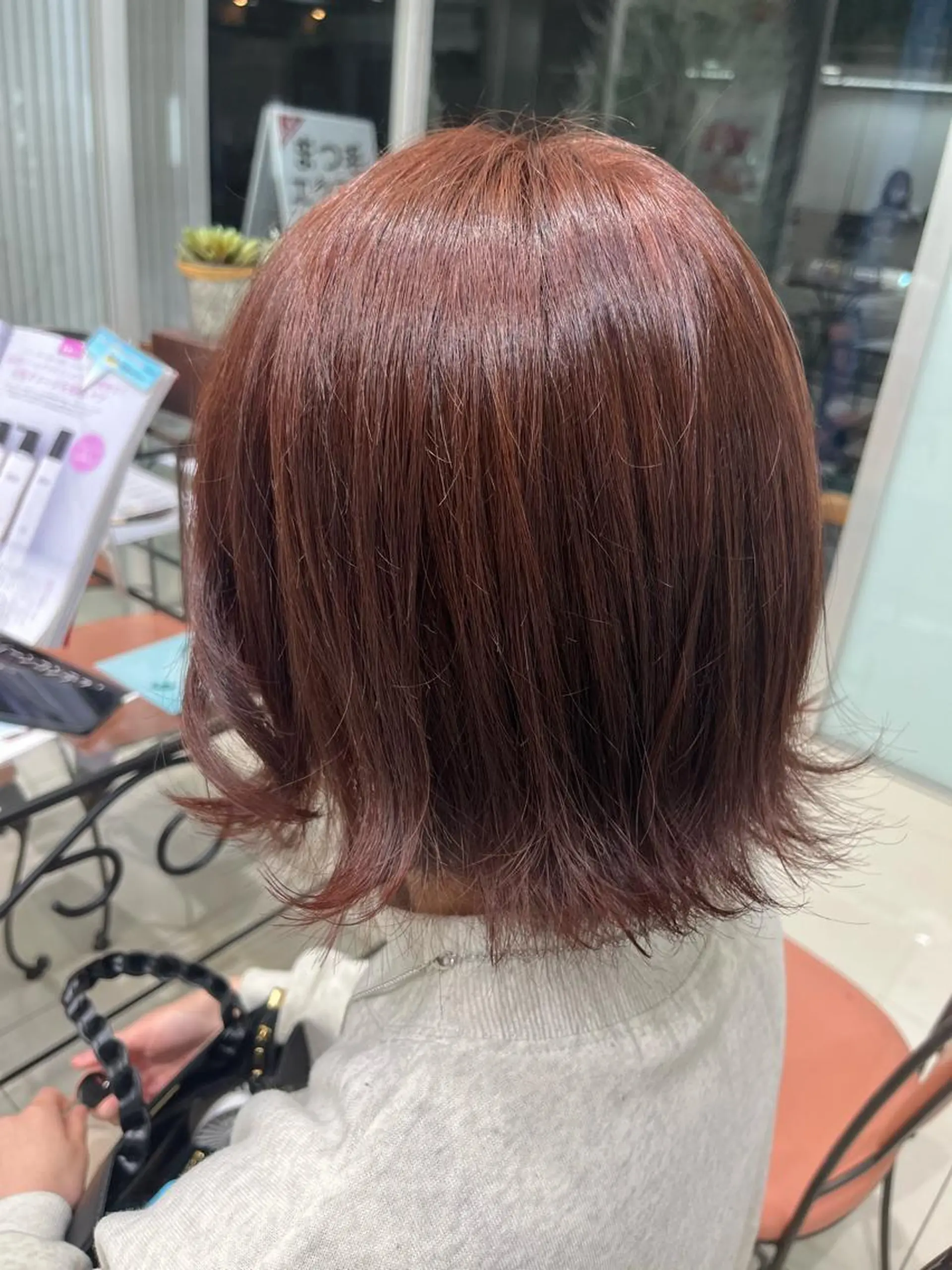 カラー ブリーチ ブラウンカラー ブリーチなしカラー ピンクカラー 下四日市 翠のヘアスタイル