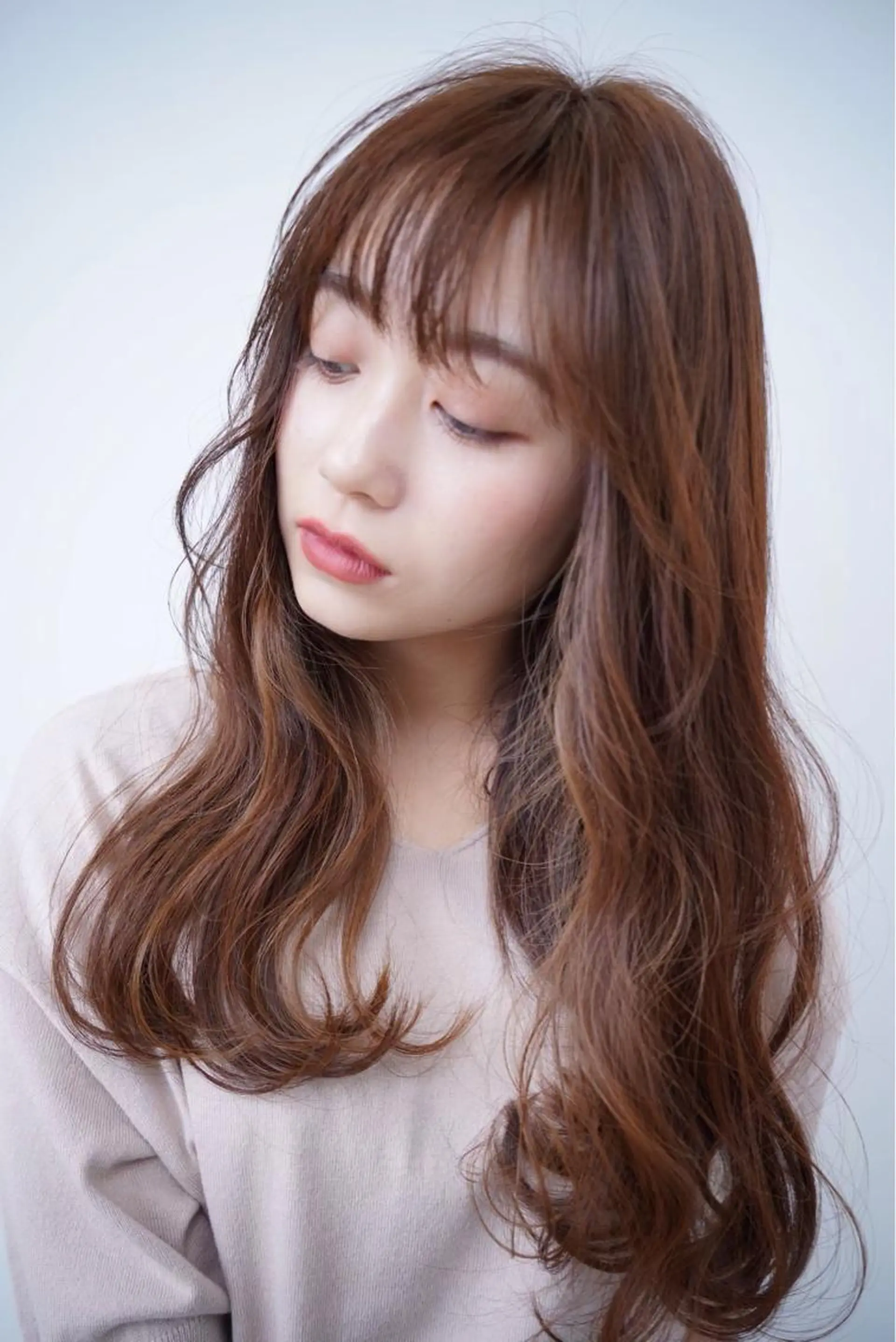 セミロング カラー 韓国メンズヘア　ミル クティボブ　足立佳代のヘアスタイル