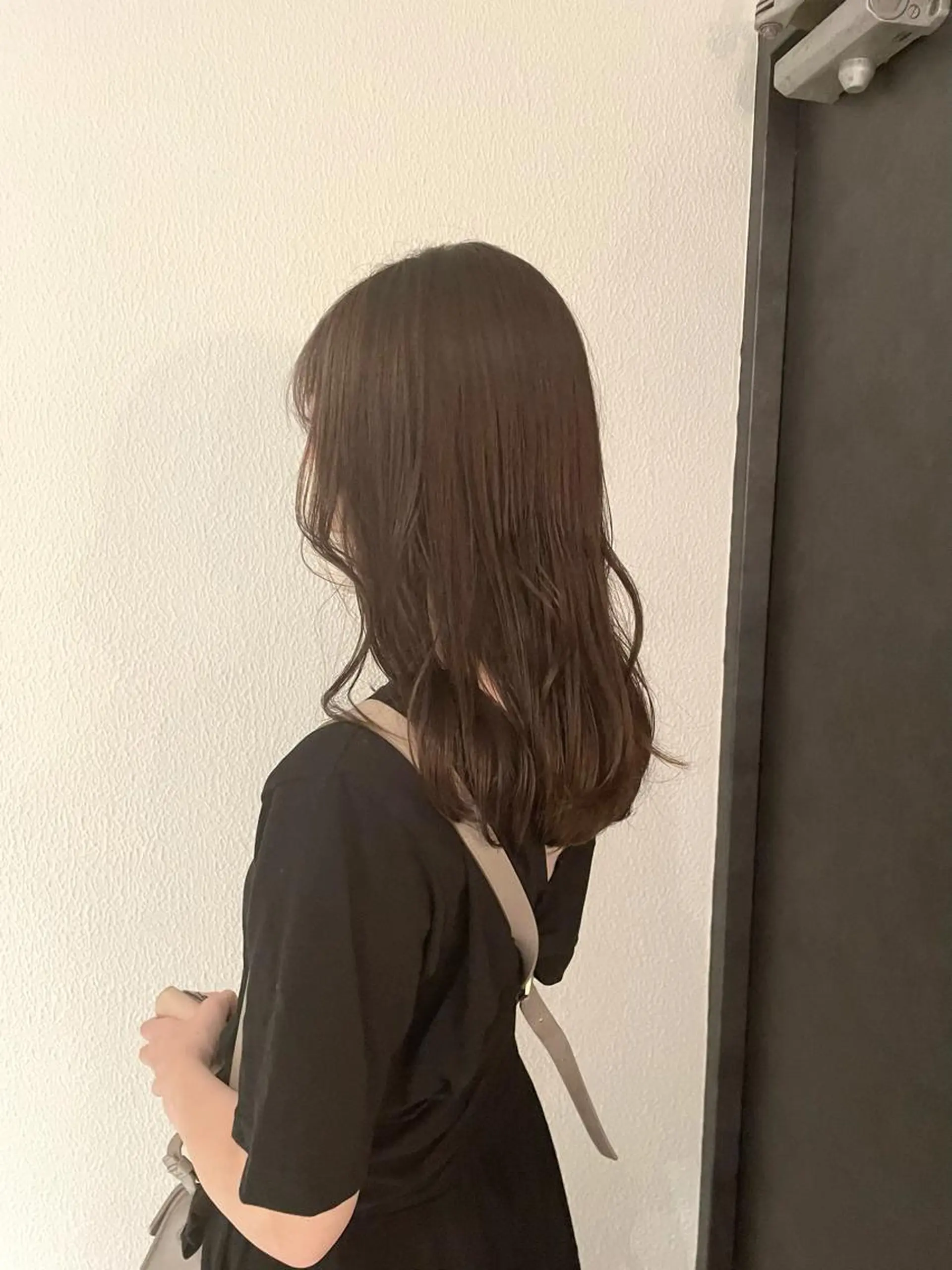 セミロング カラー ヤマナカ エリカのヘアスタイル