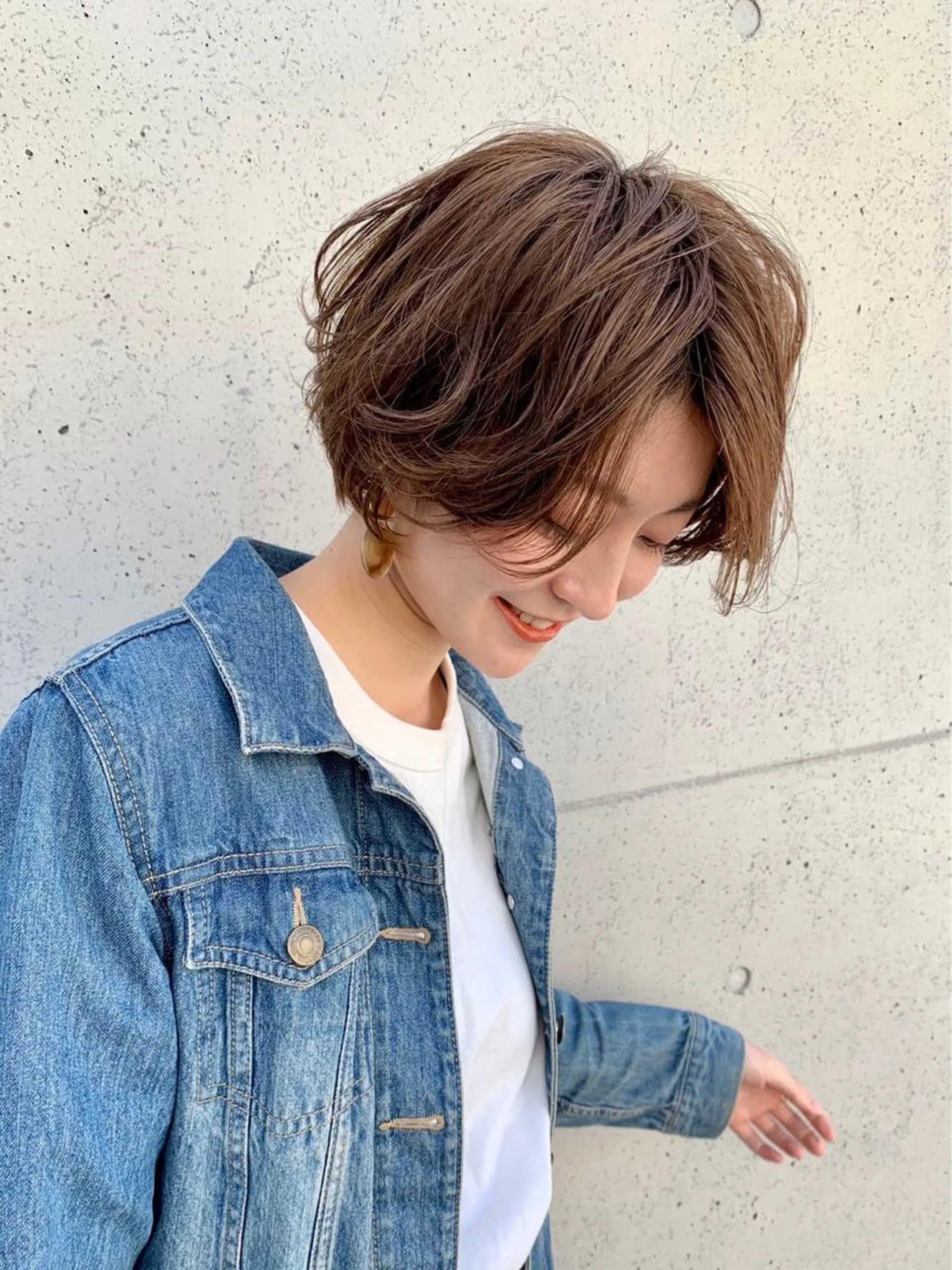 ショート カラー カット ヘアカラー トリートメント 仙台Ｉ韓国レイヤー Ｉ髪質改善Ｉ伊藤拓海のヘアスタイル