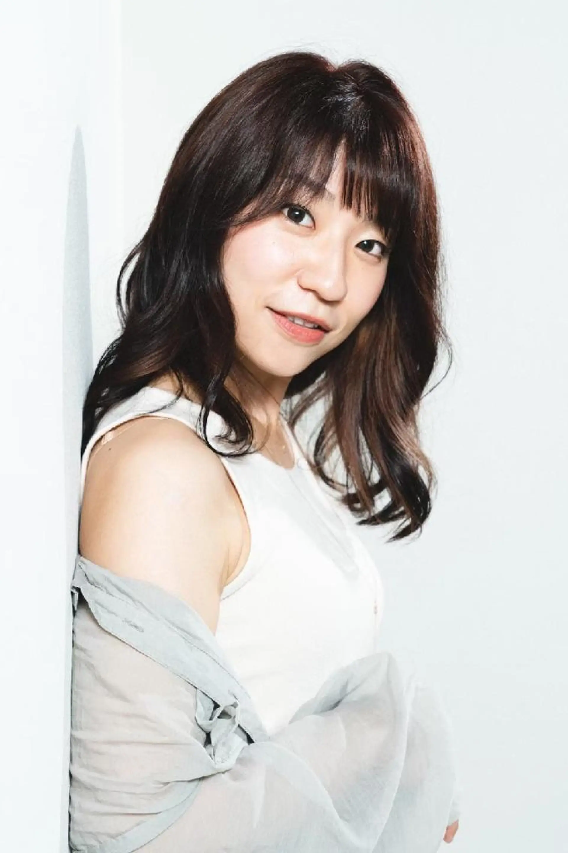 ミディアム ヘアカラー シェア ハピのヘアスタイル