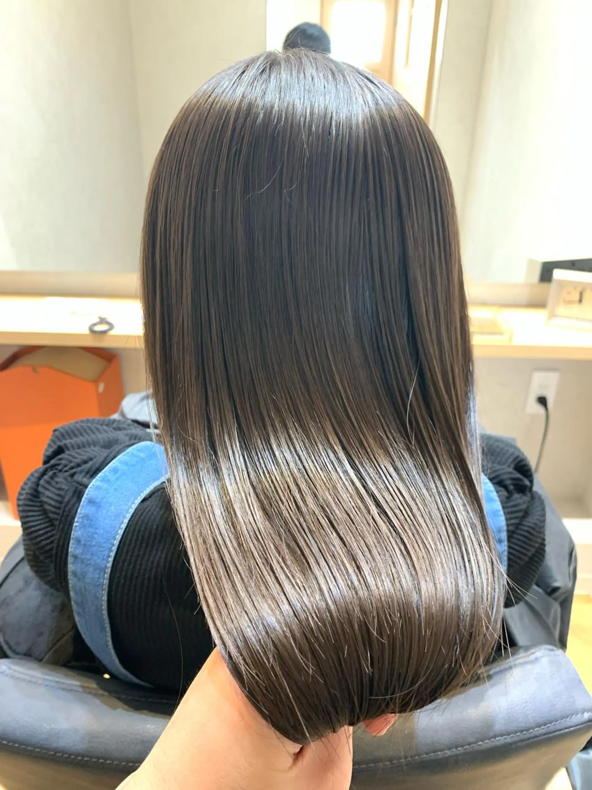 ロング カット 縮毛矯正 newiネウィ _naoのヘアスタイル