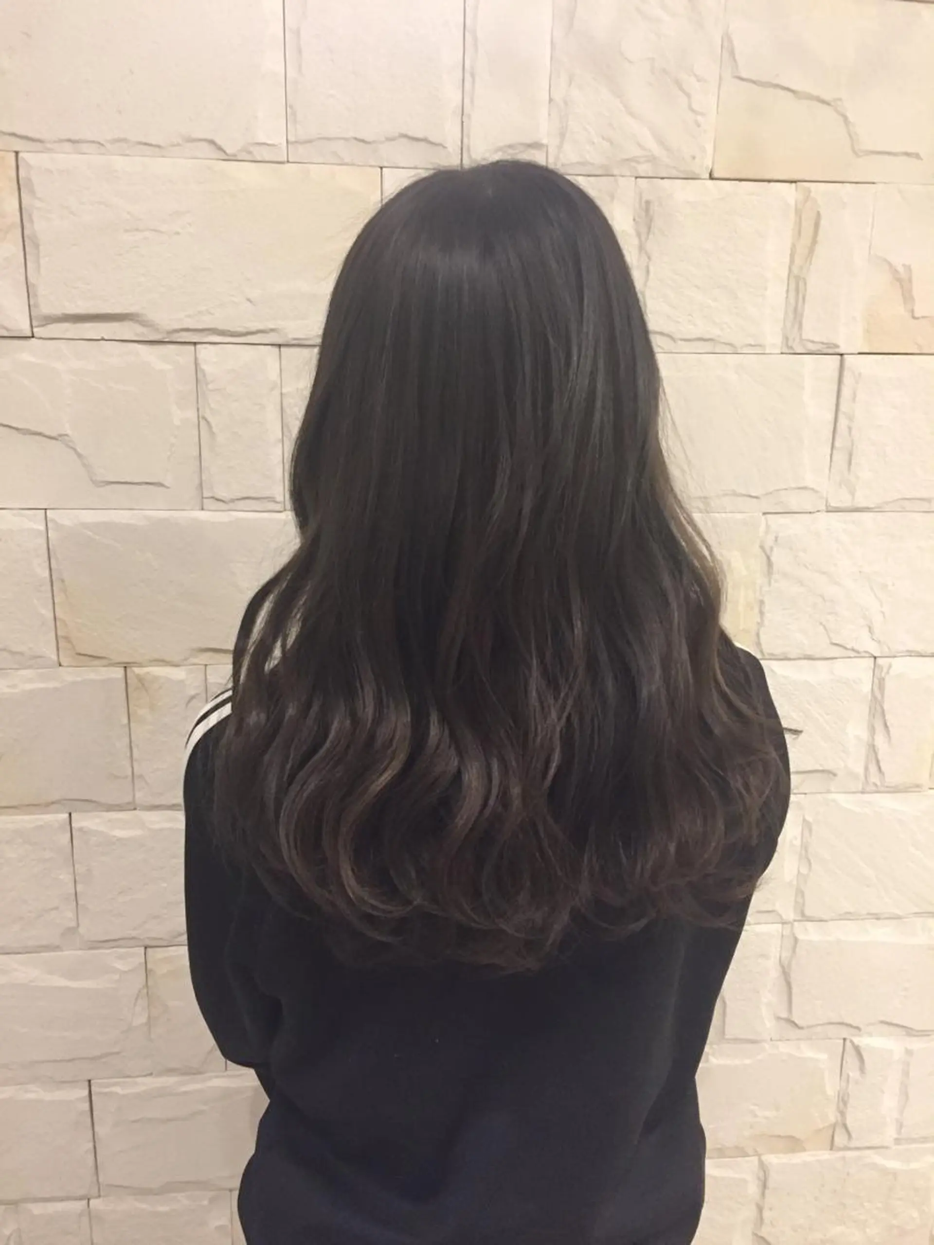 ロング カラー _WHITE 高槻店 平野湧人　/髪質改善のヘアスタイル