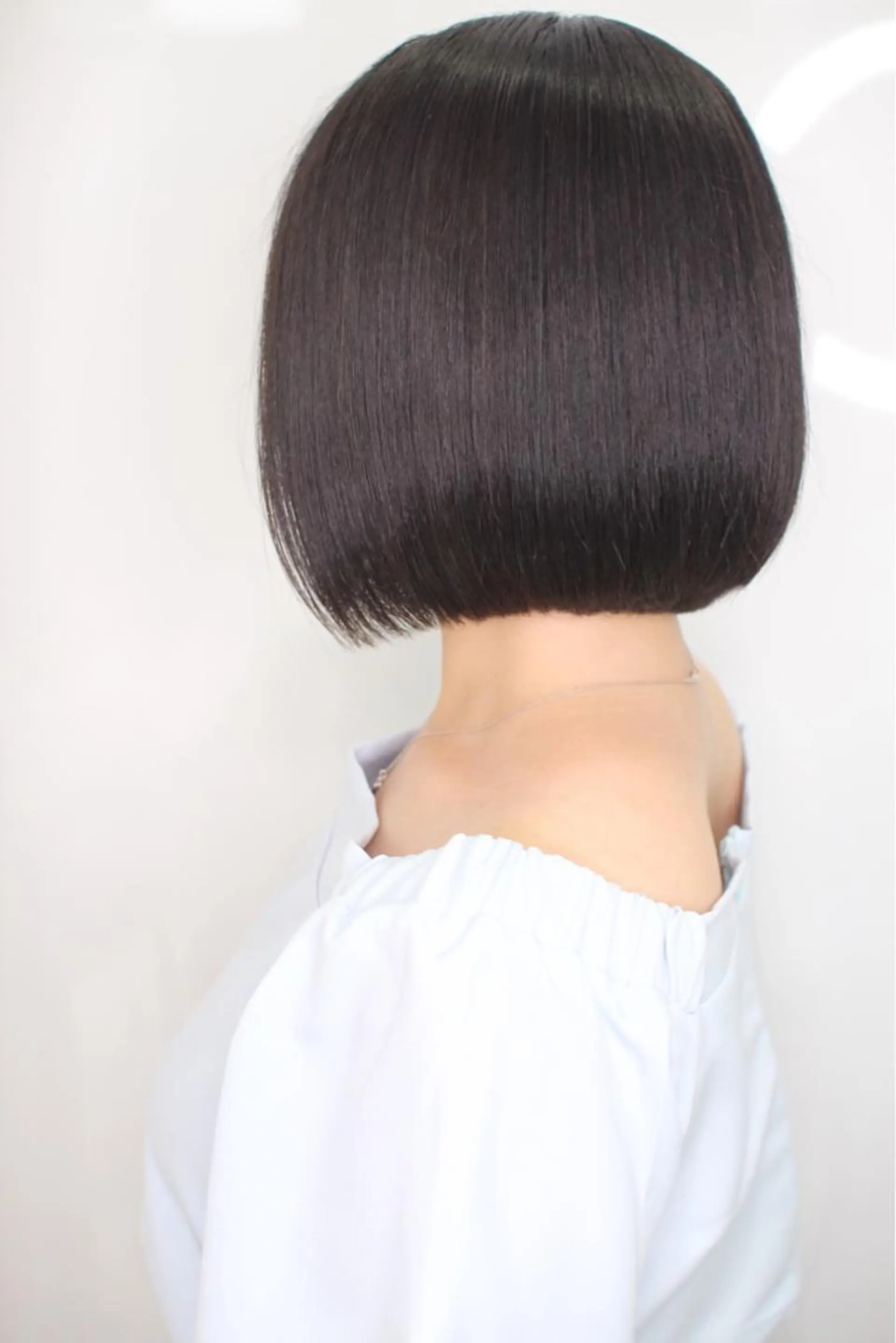 ショート ボブ due(ドゥーエ）所属・onishi yoshinaoのヘアスタイル