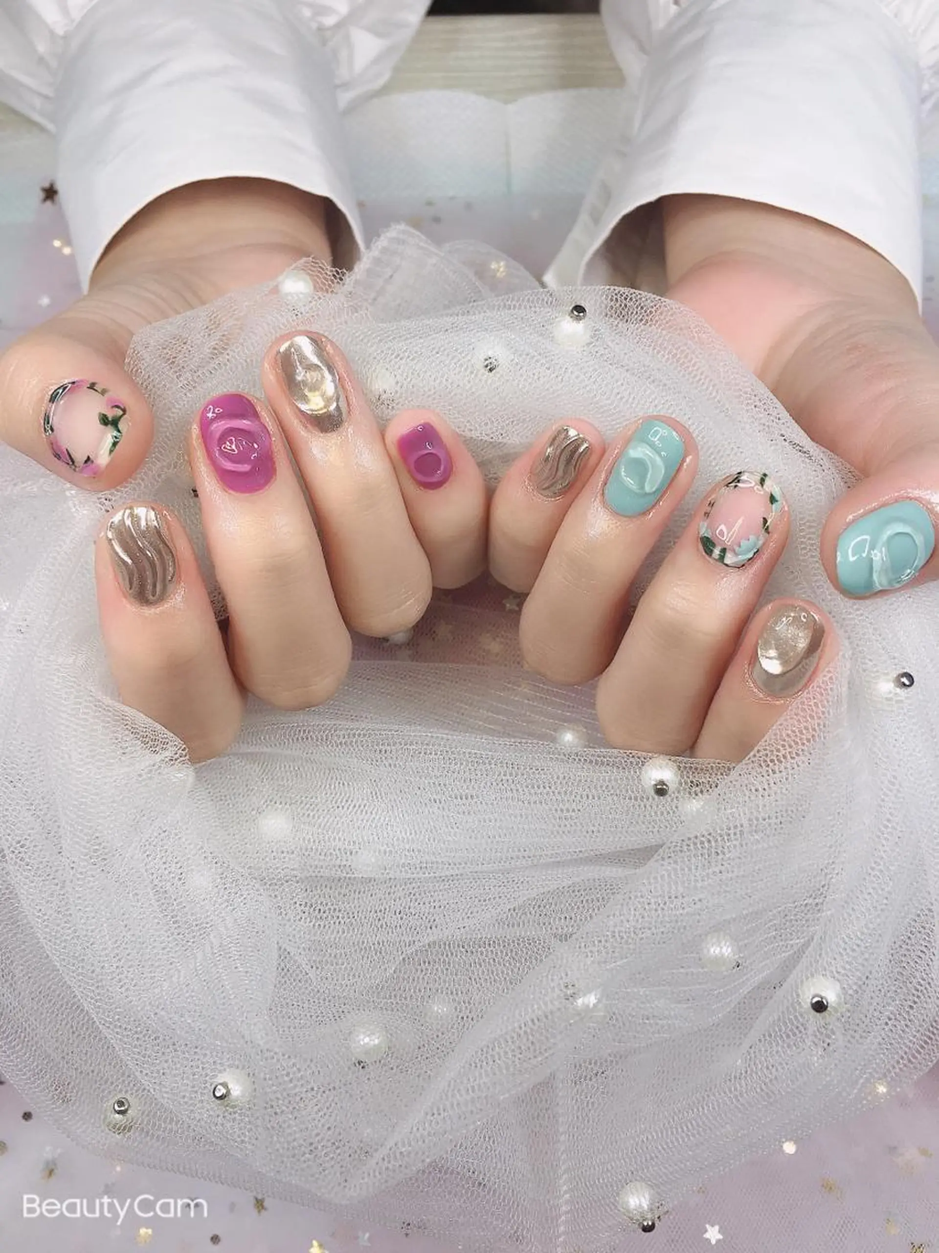 ネイル ハンドネイル ハンドケア キラー美　上野所属・キラー美 上野のネイルデザイン