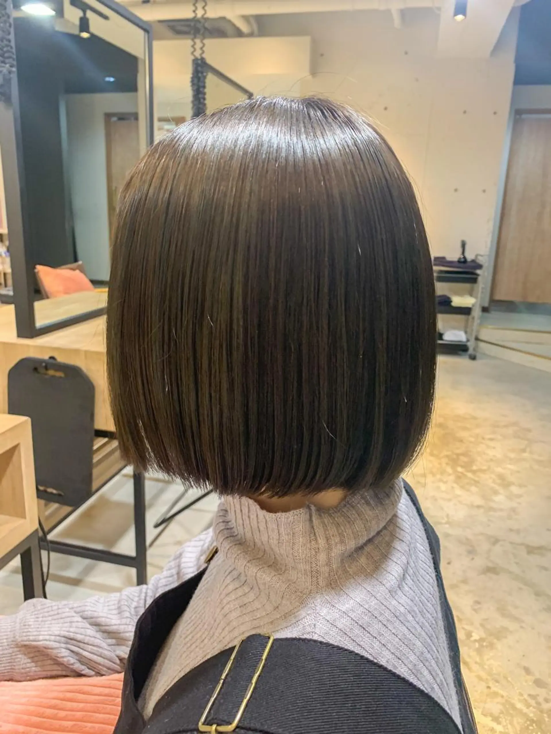 ショート ヘアアレンジ 切りっぱなしボブ ボブ yuka .のヘアスタイル