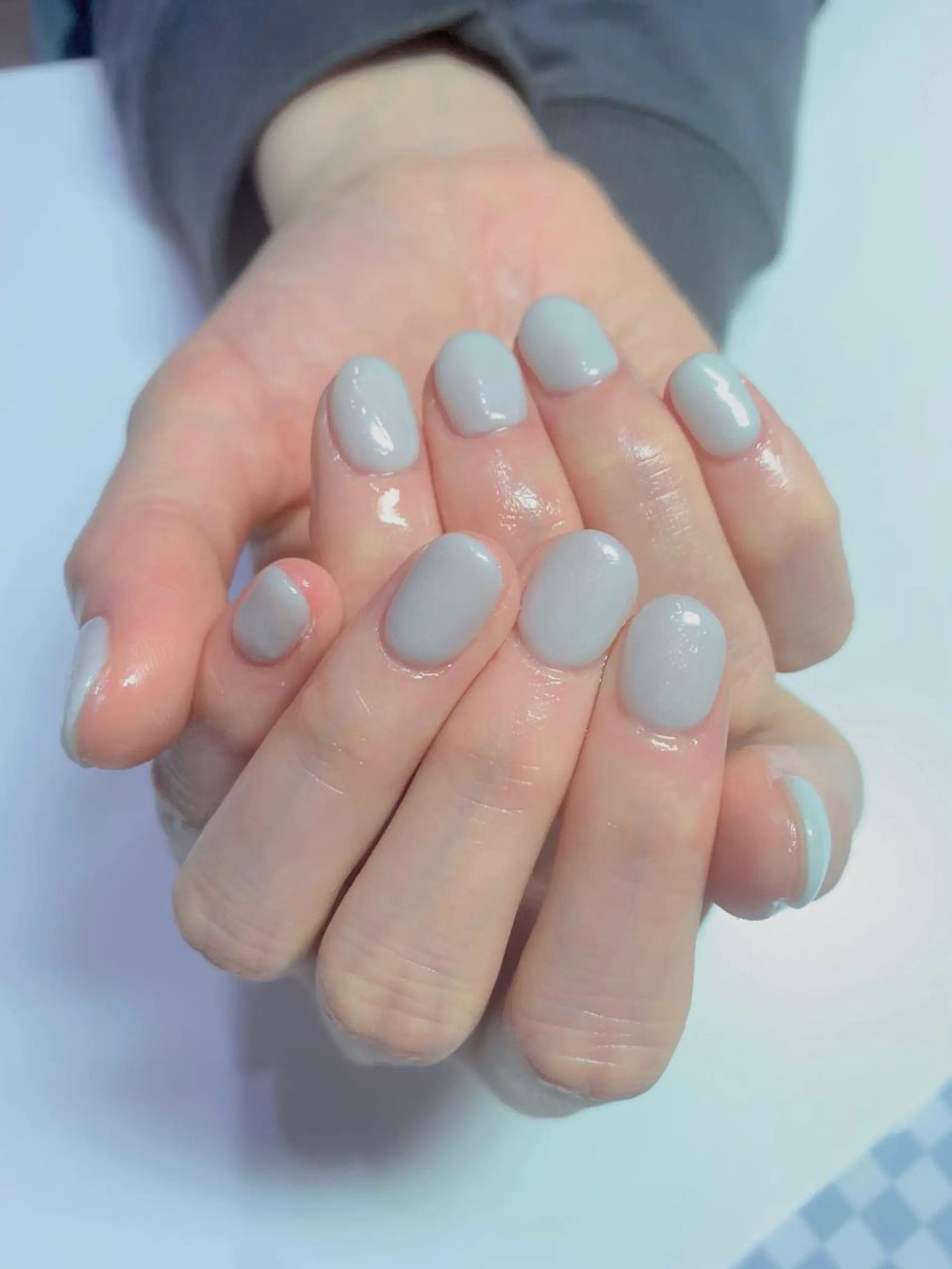 ネイル ワンカラーネイル ハンドネイル フットネイル Emmi salonのネイルデザイン