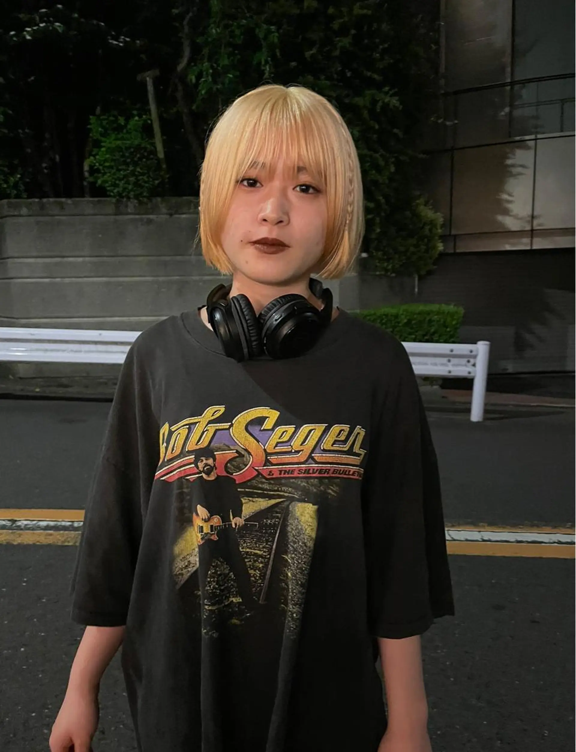 ミディアム カラー ヘアアレンジ ミディアムパーマ バレイヤージュ ブリーチ ケアブリーチ デザインカラー スパイラルパーマ 🌐hina⭐️のヘアスタイル