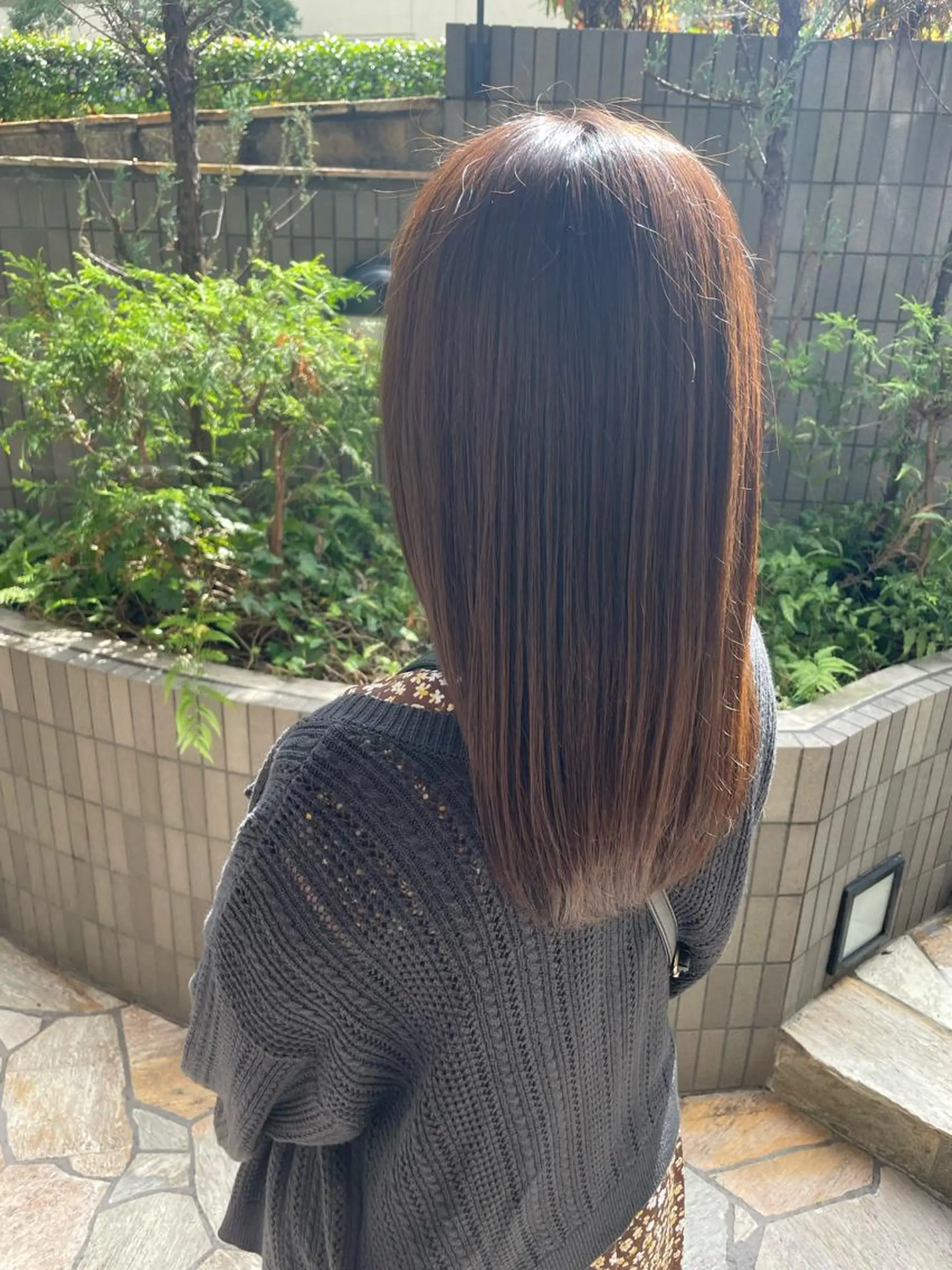 セミロング 髪質改善イノアカラー 富澤ショウタのヘアスタイル