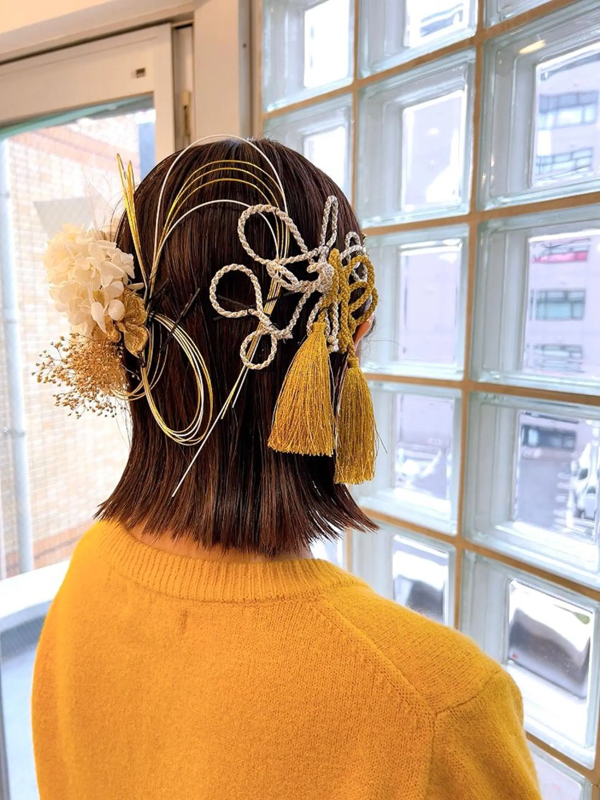 ミディアム ヘアアレンジ 髪飾り ヘアセット 池田 みのりのヘアスタイル